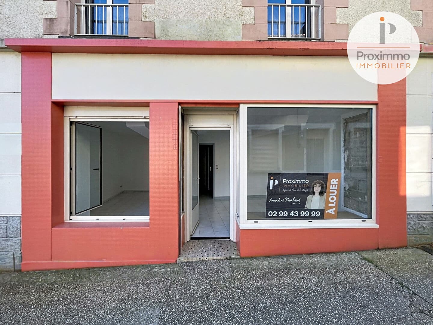 Local commercial 48 m² — ILLE ET VILAINE — photo 1