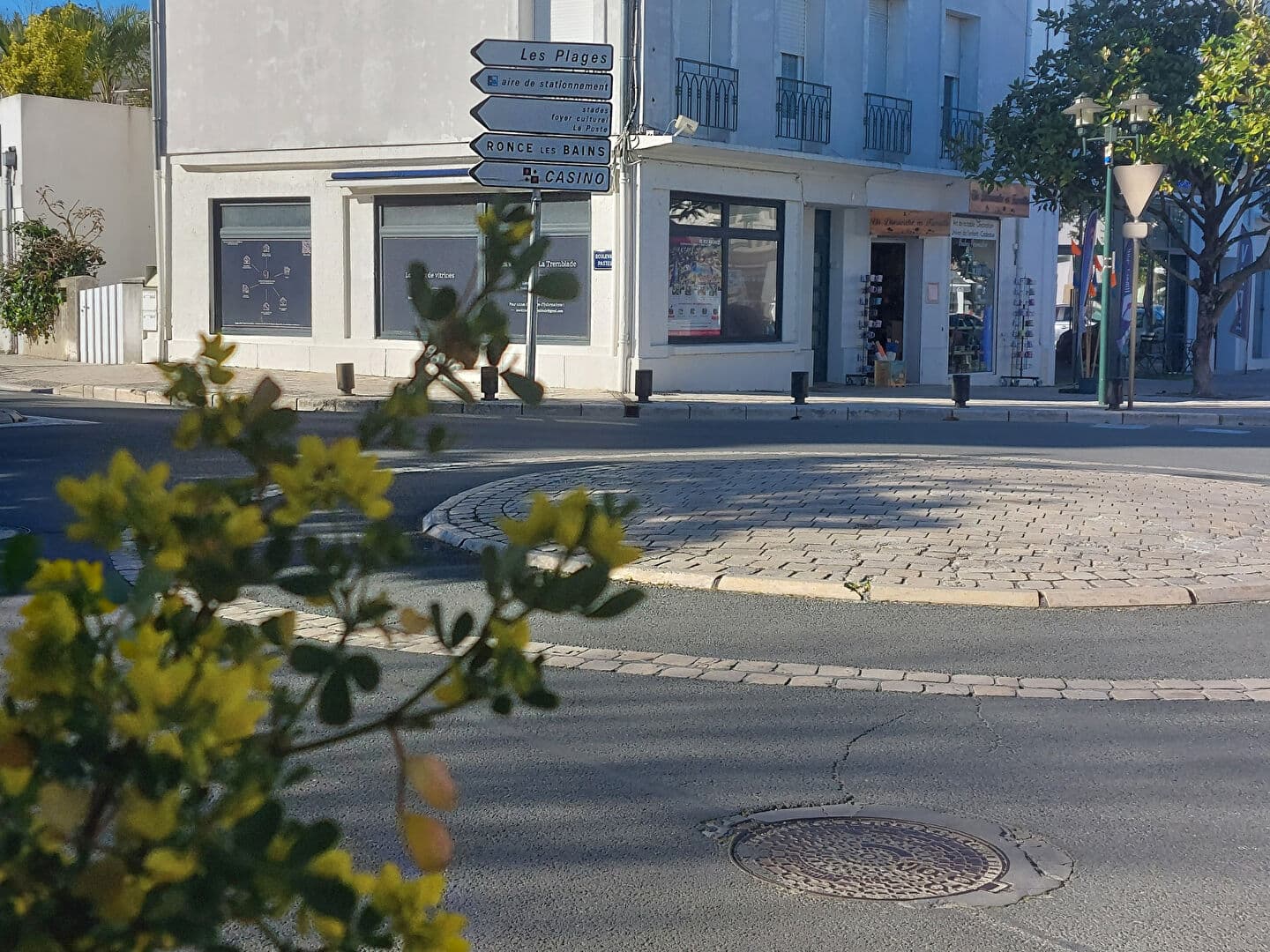 Local commercial 36 m² — CHARENTE MARITIME — photo 1