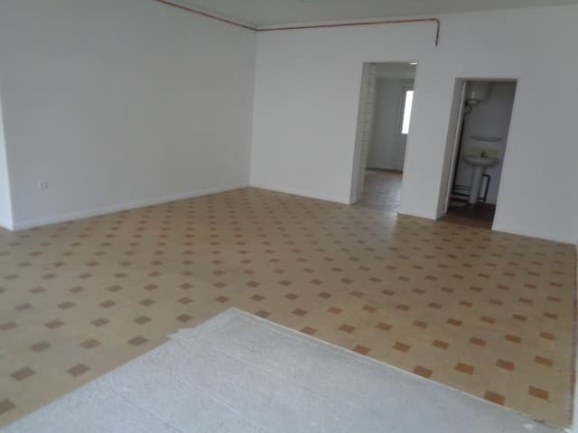 Local commercial 61 m² — BOULOGNE SUR MER — photo 1