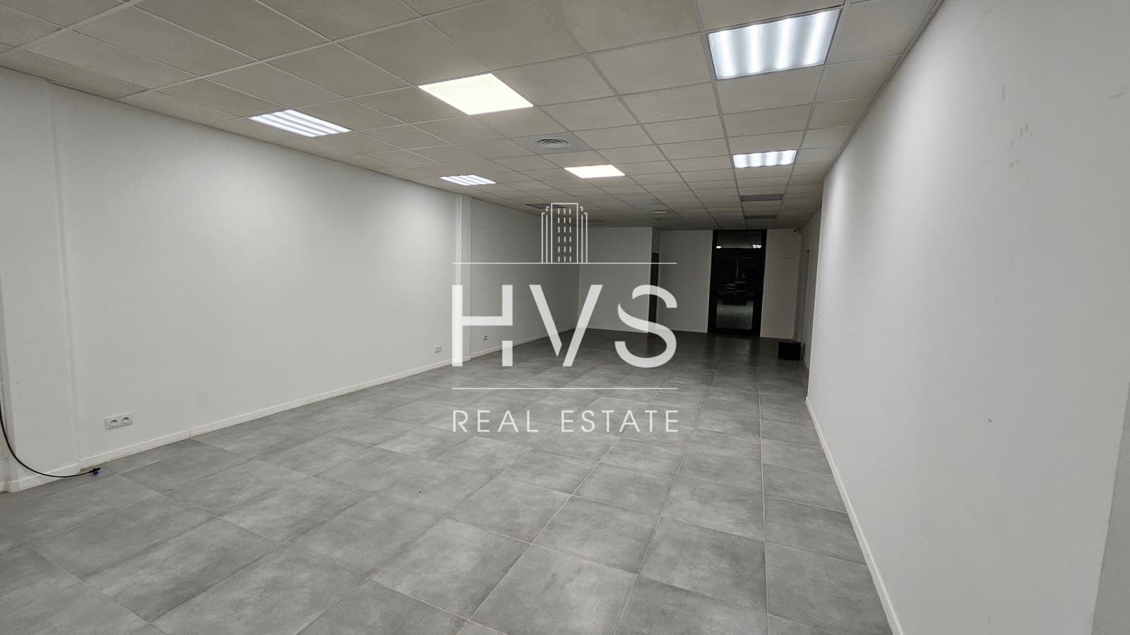 Local commercial 230 m² — BOUCHES DU RHONE — photo 1