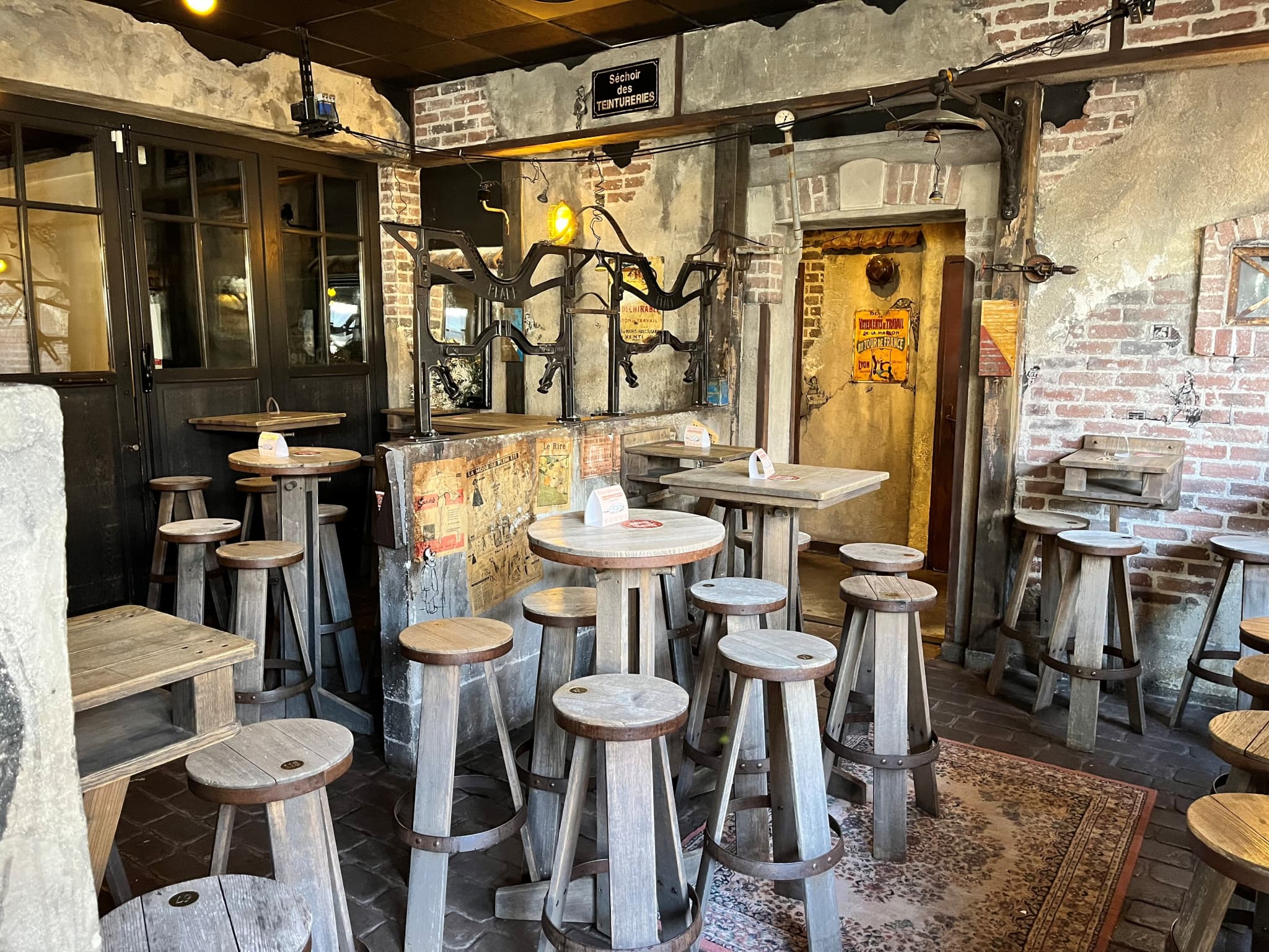 Local commercial · 190 m² · Fonds de commerce — photo 2