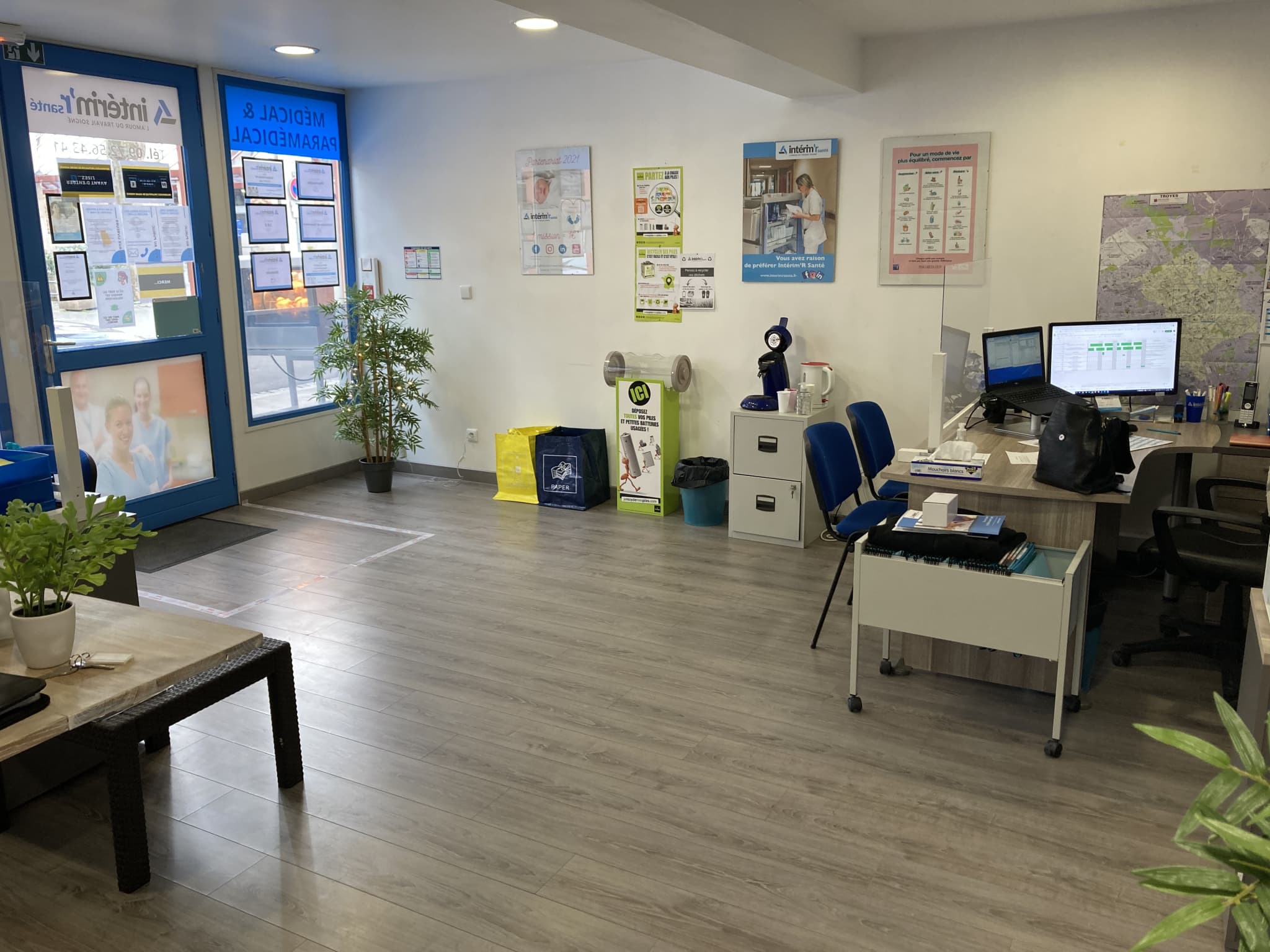 Local commercial · 40 m² · Location — photo 1
