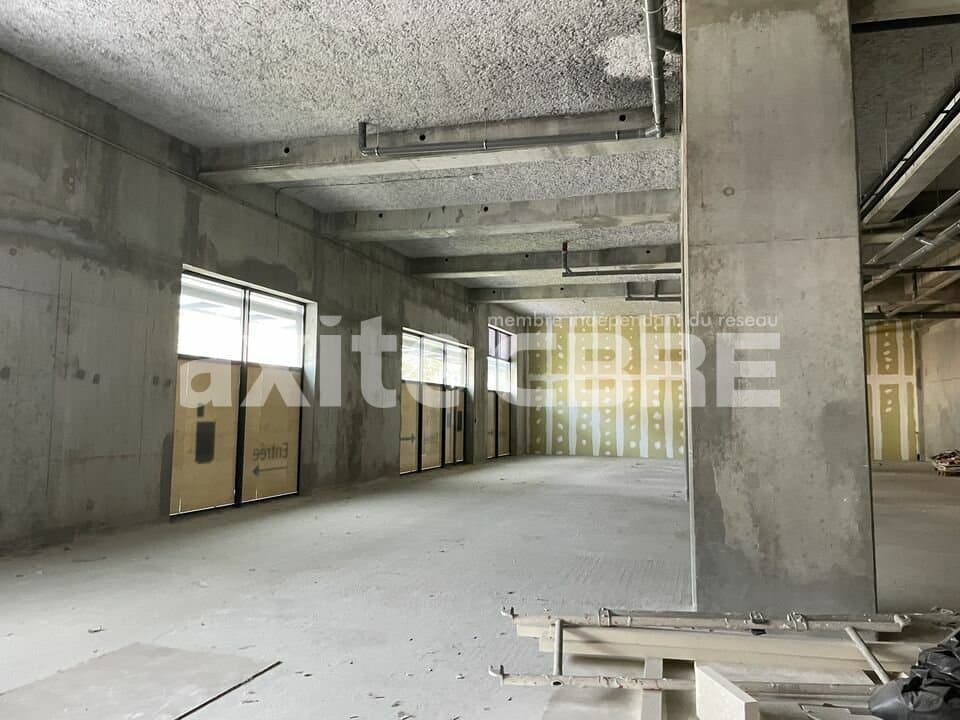 Local commercial · 134 m² · Location — photo 1