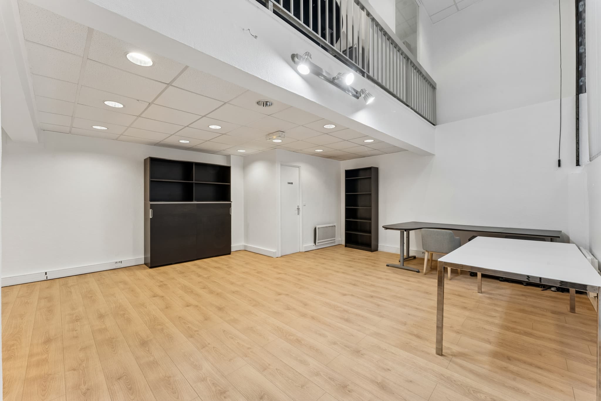 Local commercial · 67 m² · Location — photo 2