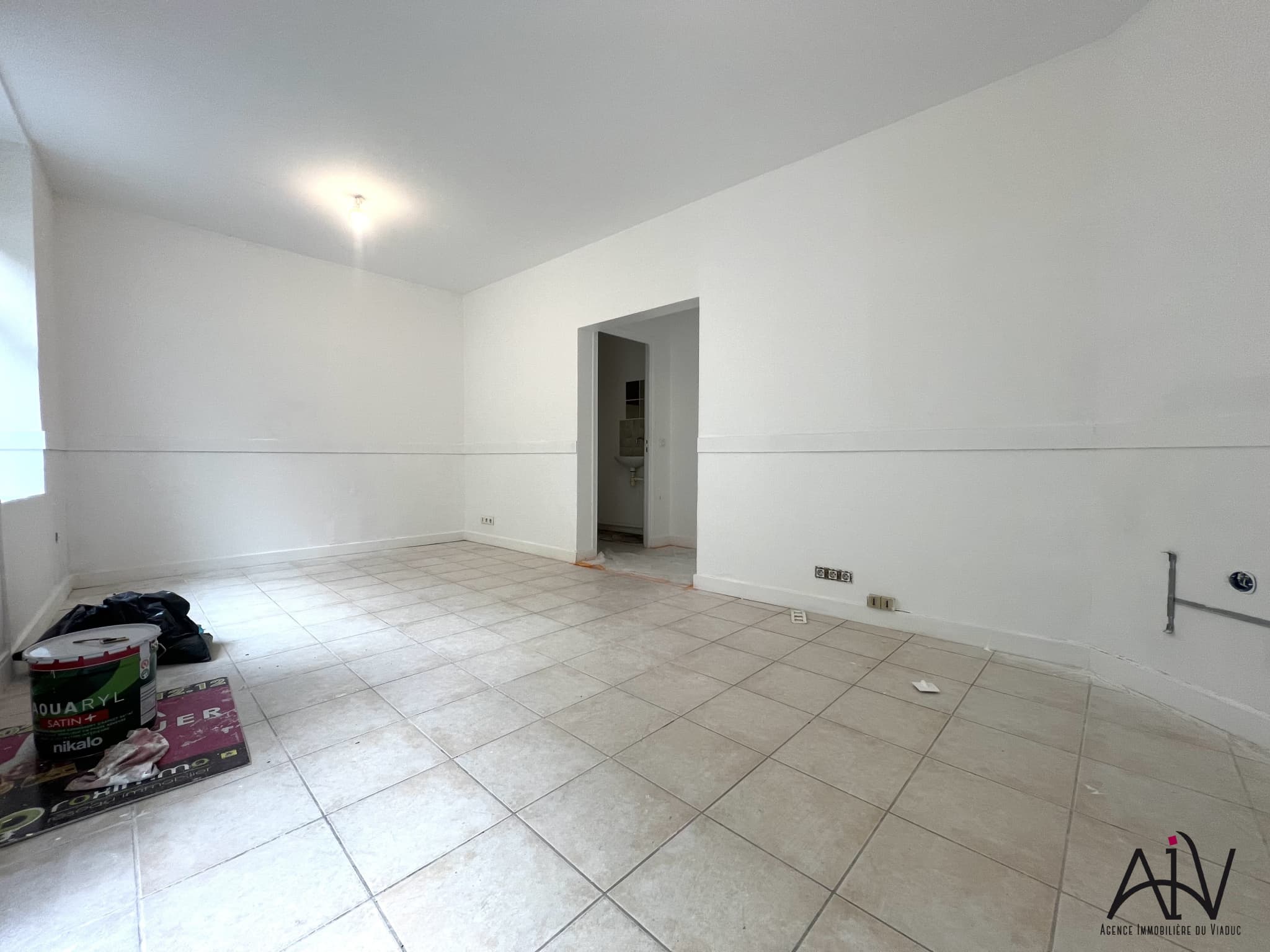 Local commercial · 40 m² · Achat des murs — photo 3