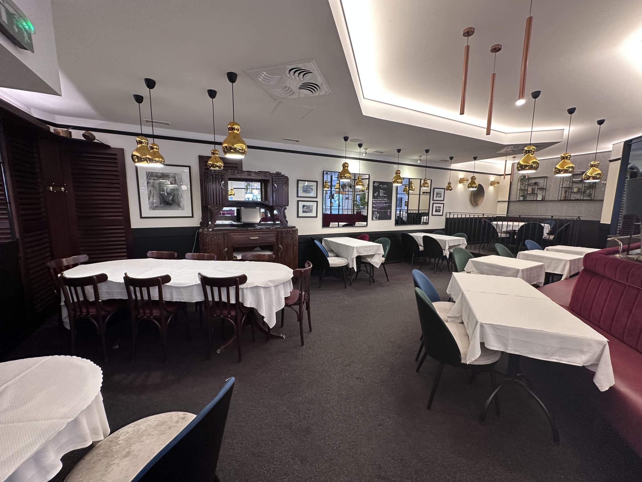 Local commercial · 400 m² · Fonds de commerce — photo 2