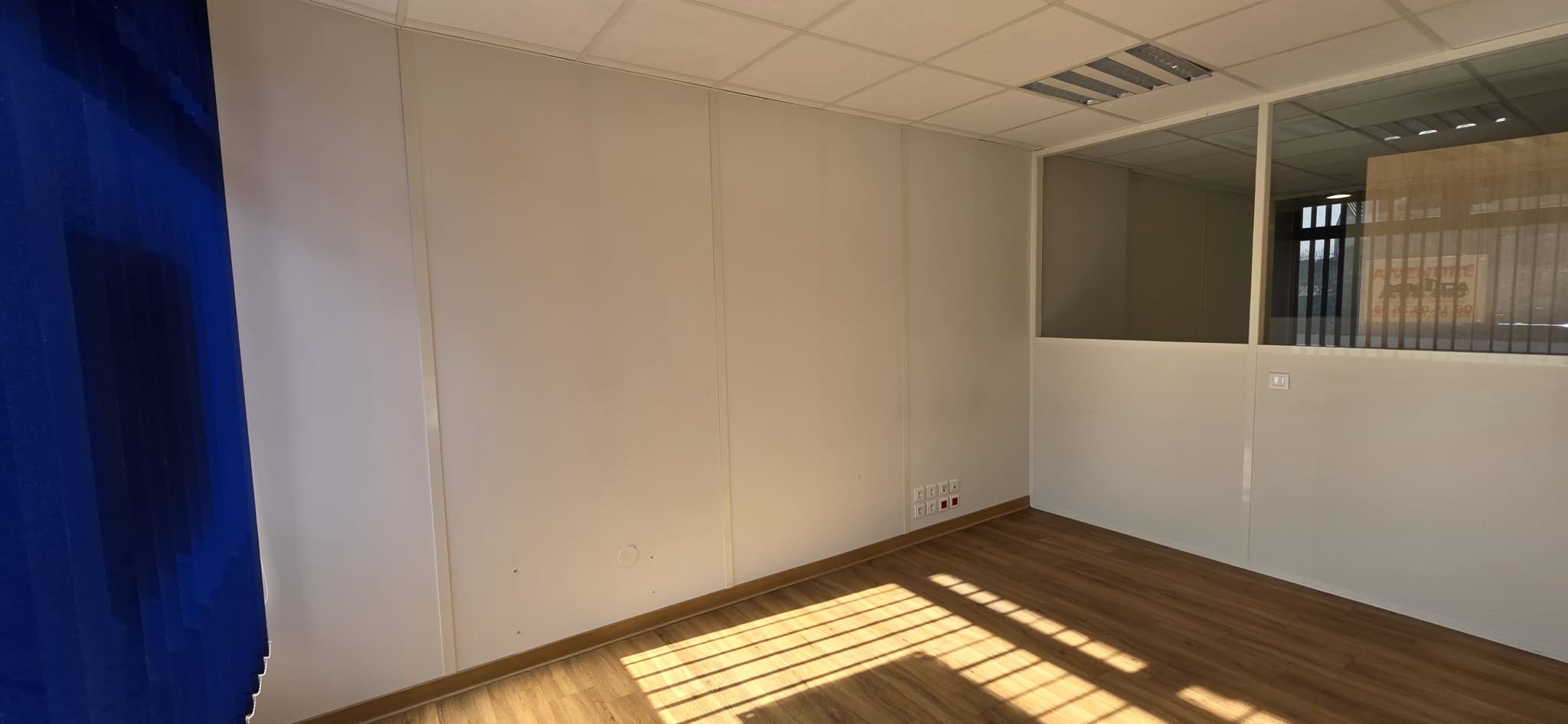 Local commercial · 160 m² · Achat des murs — photo 2