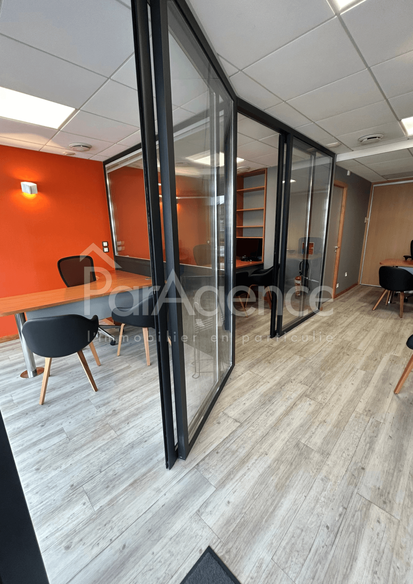 Local commercial · 30 m² · Achat des murs — photo 2
