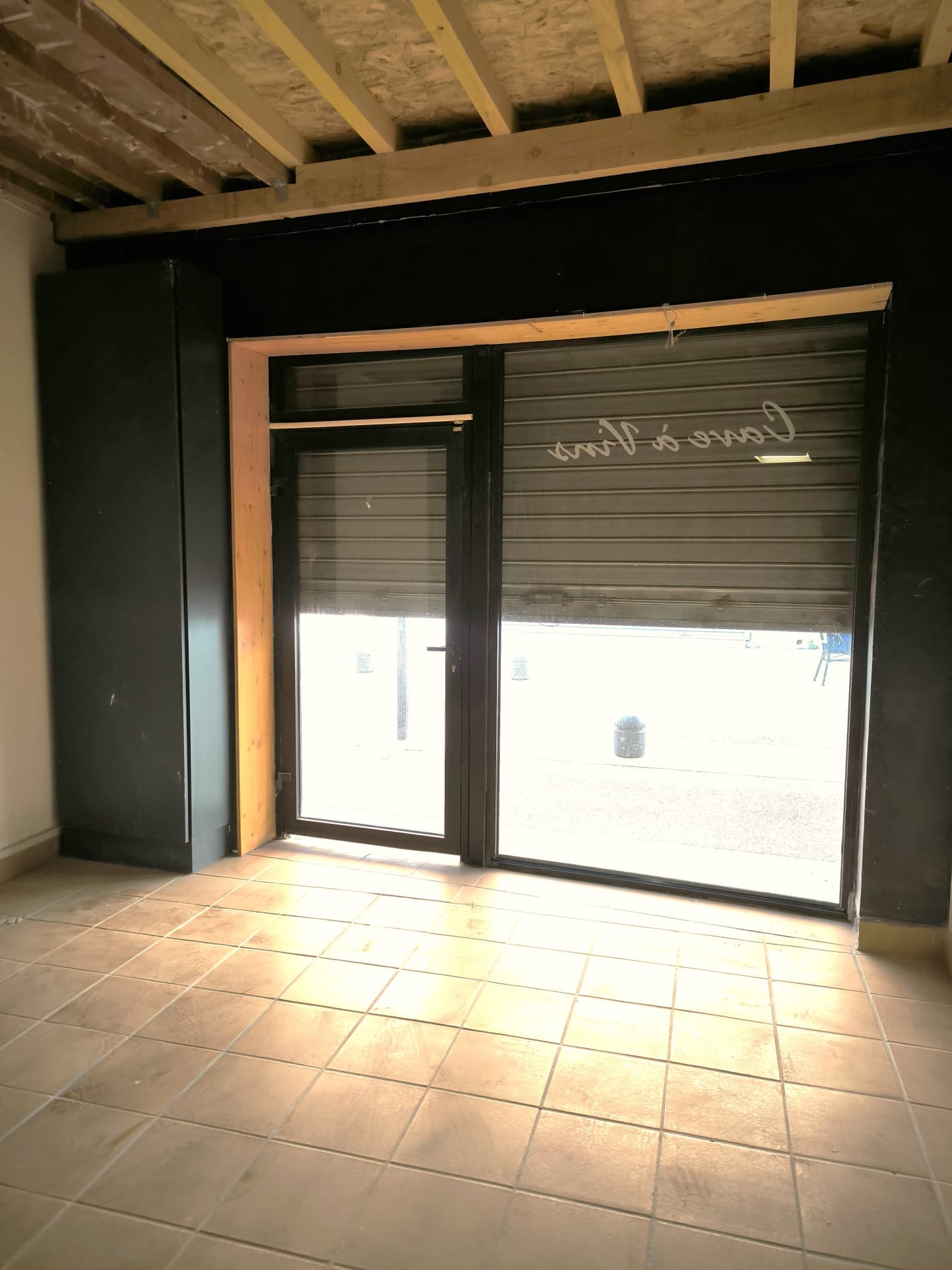 Local commercial · 80 m² · Location — photo 3