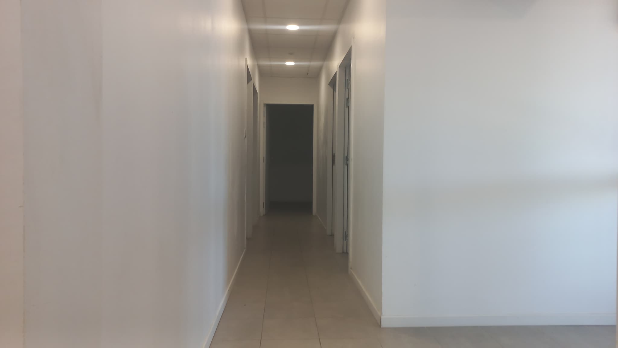 Local commercial · 124 m² · Location — photo 3