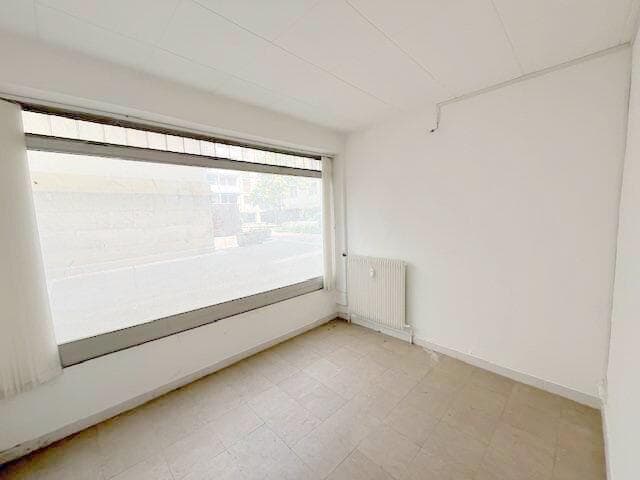 Local commercial · 41 m² · Achat des murs — photo 3