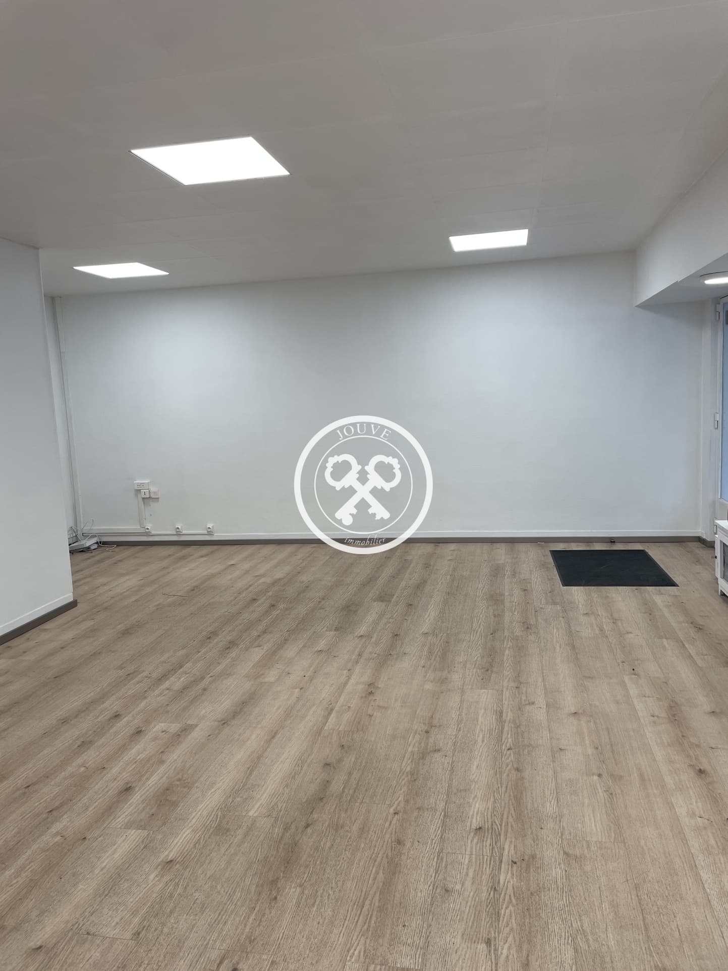 Local commercial · 41 m² · Location — photo 3