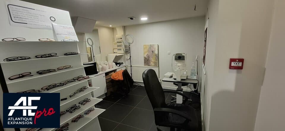 Local commercial · 89 m² · Location — photo 3