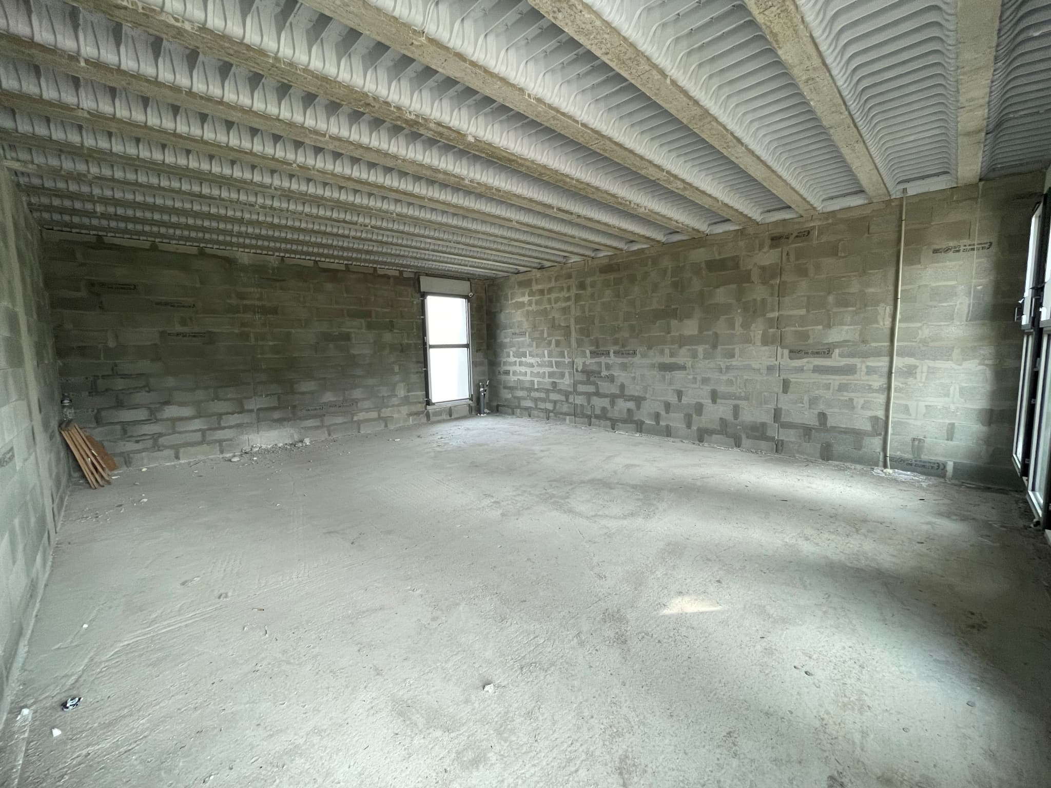 Local commercial · 49 m² · Location — photo 1
