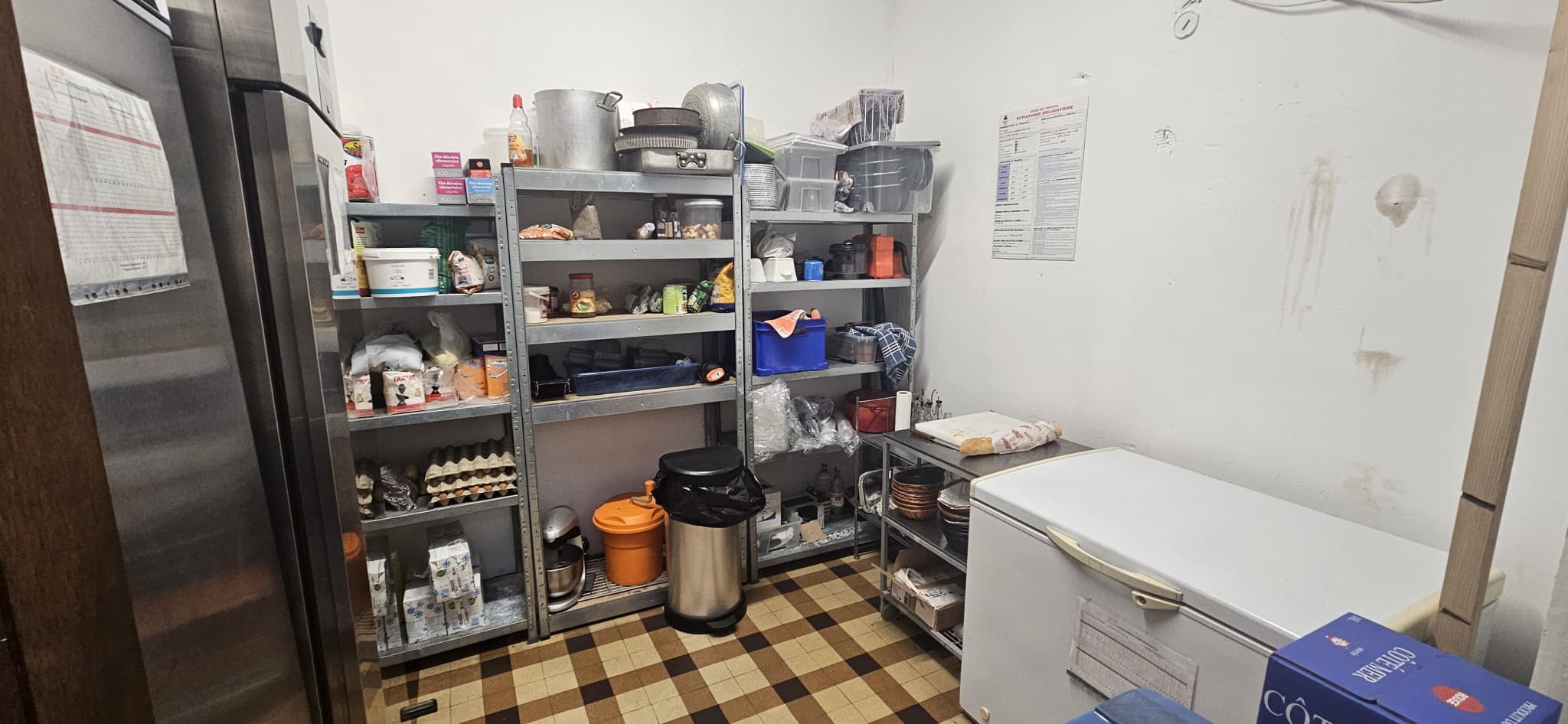Local commercial · 133 m² · Achat des murs — photo 3