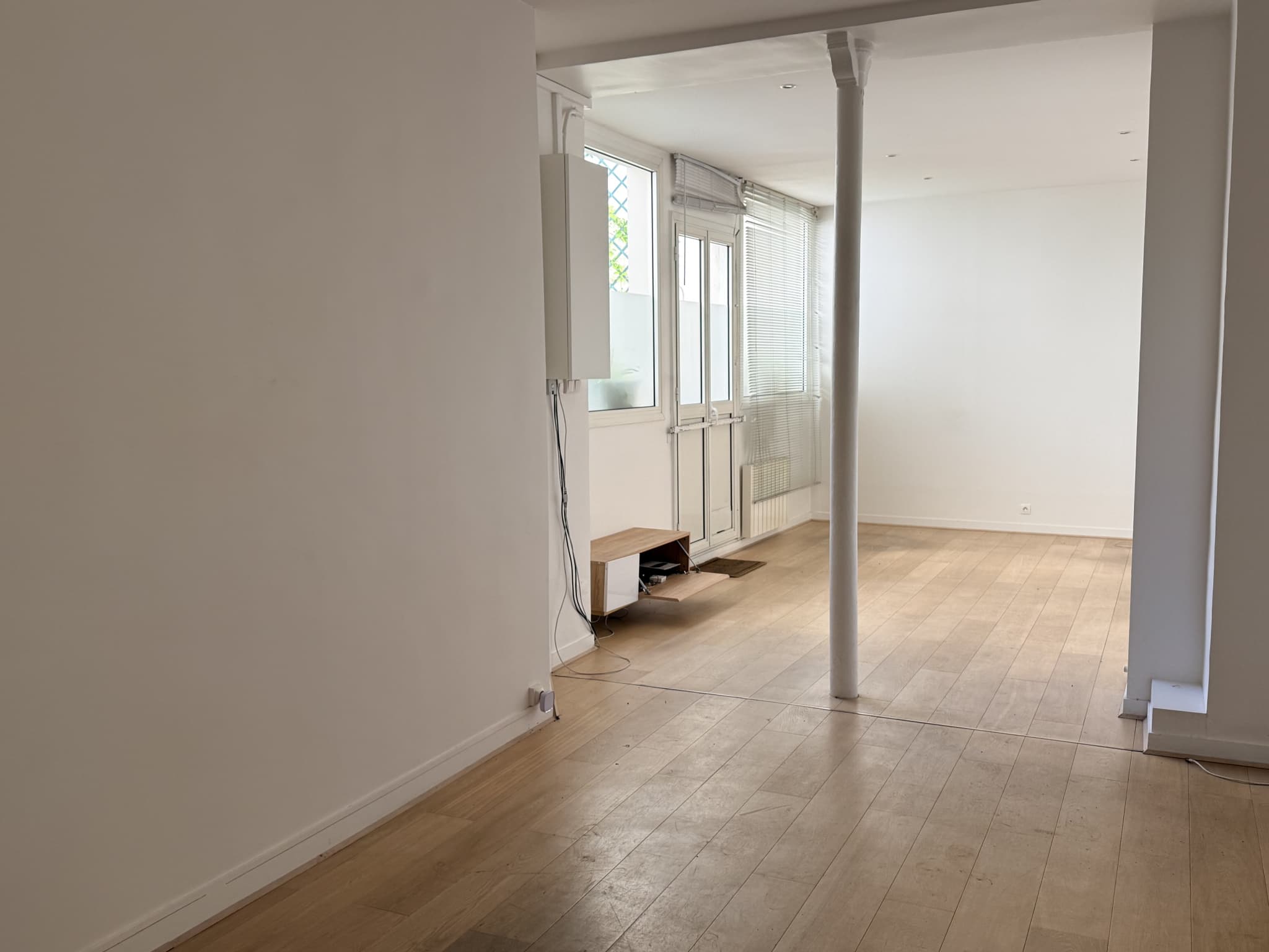 Local commercial · 51 m² · Achat des murs — photo 1