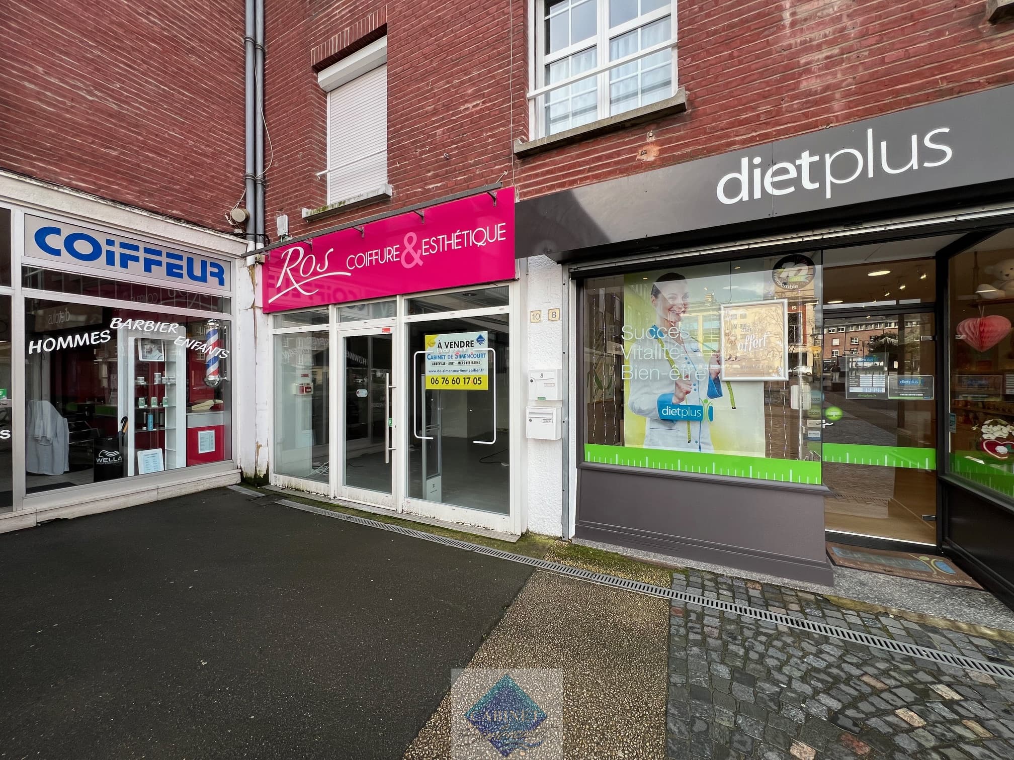 Local commercial · 97 m² · Achat des murs — photo 1