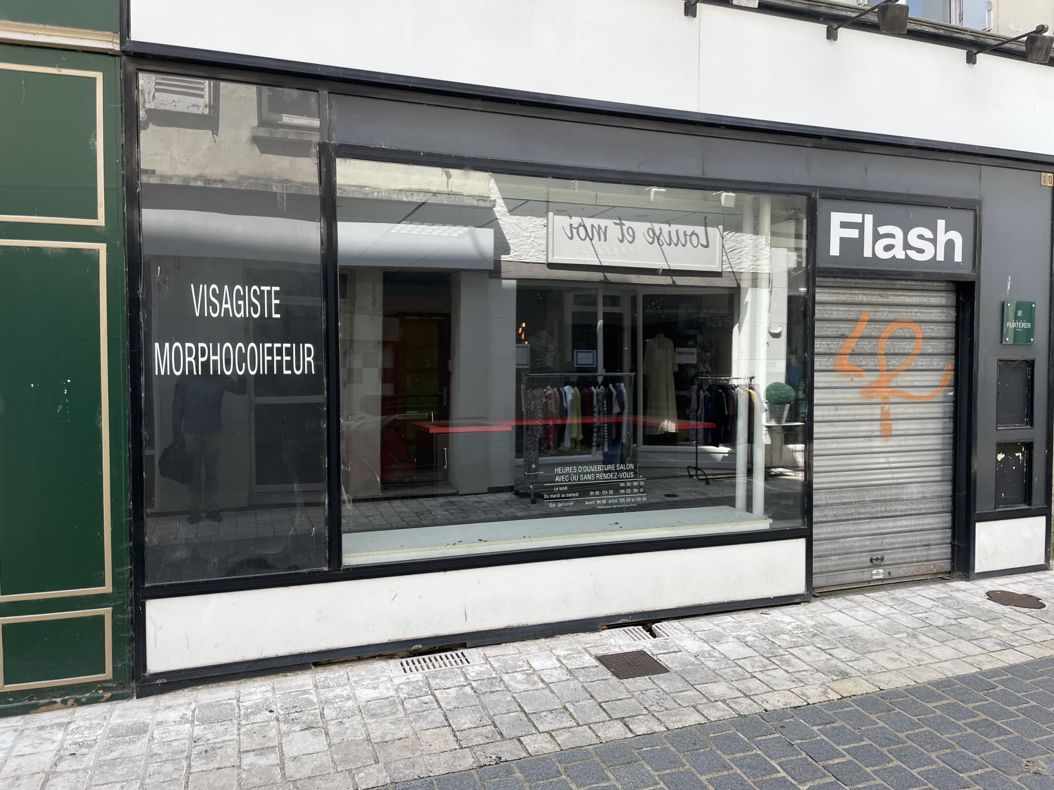 Local commercial · 113 m² · Location — photo 1