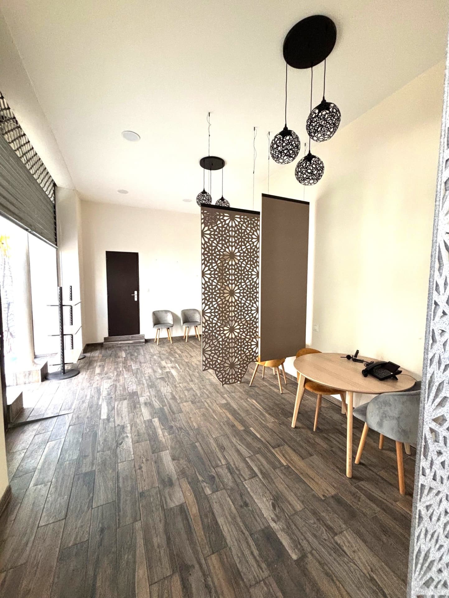 Local commercial · 62 m² · Achat des murs — photo 2