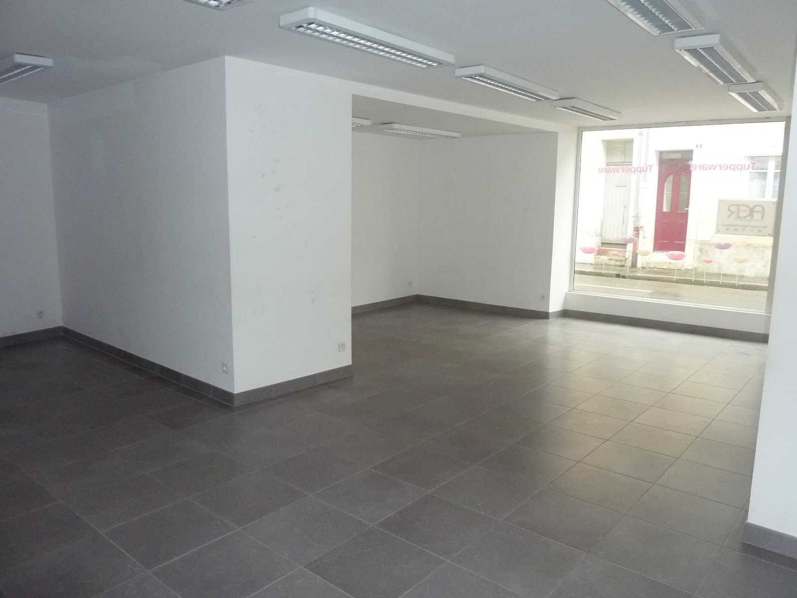 Local commercial · 55 m² · Location — photo 1