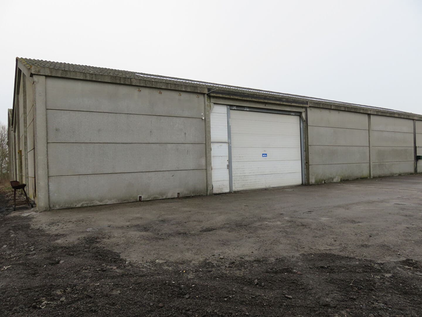 Local commercial · 250 m² · Location — photo 1