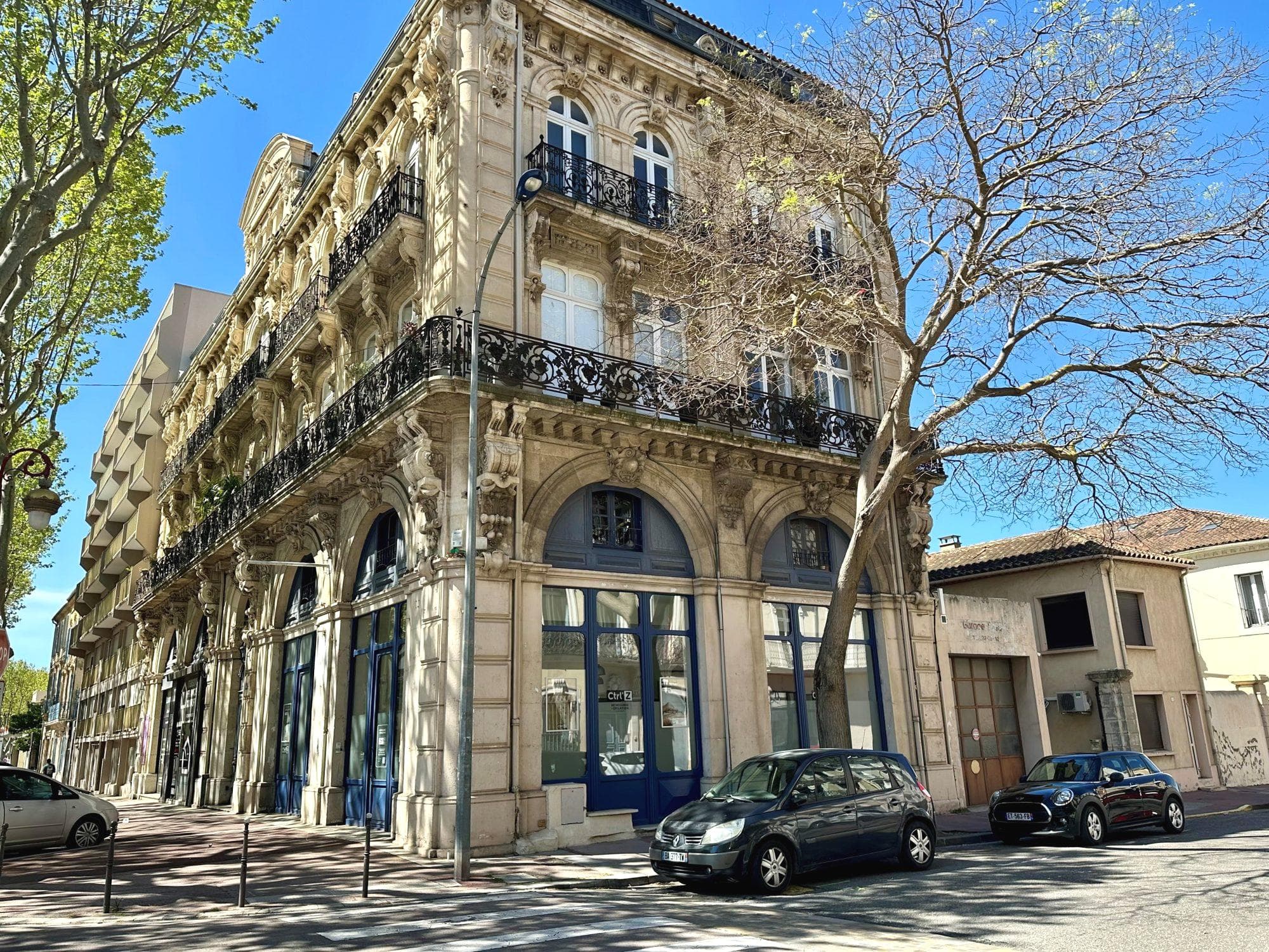 Local commercial · 168 m² · Achat des murs — photo 1