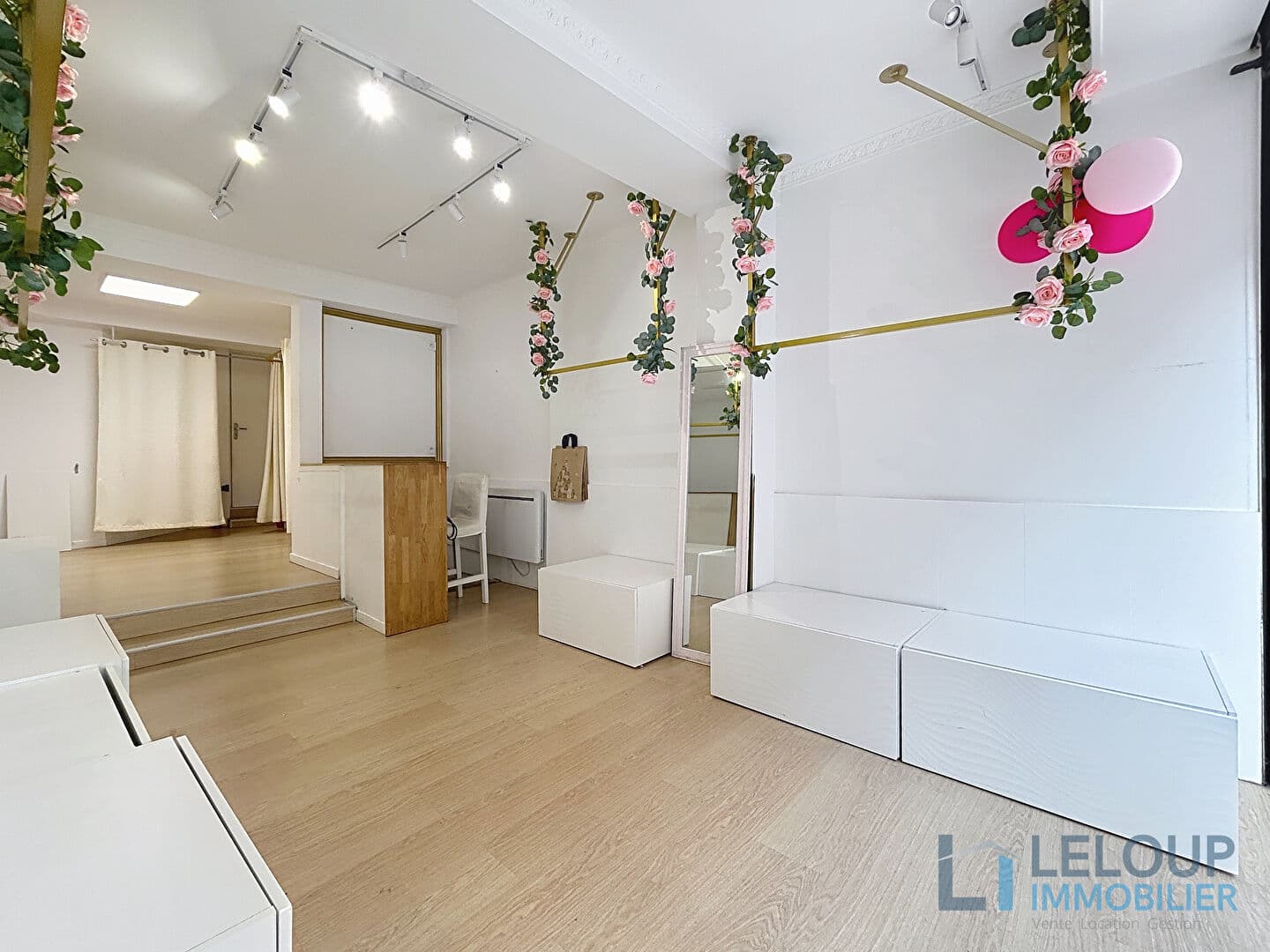 Local commercial · 30 m² · Location — photo 2