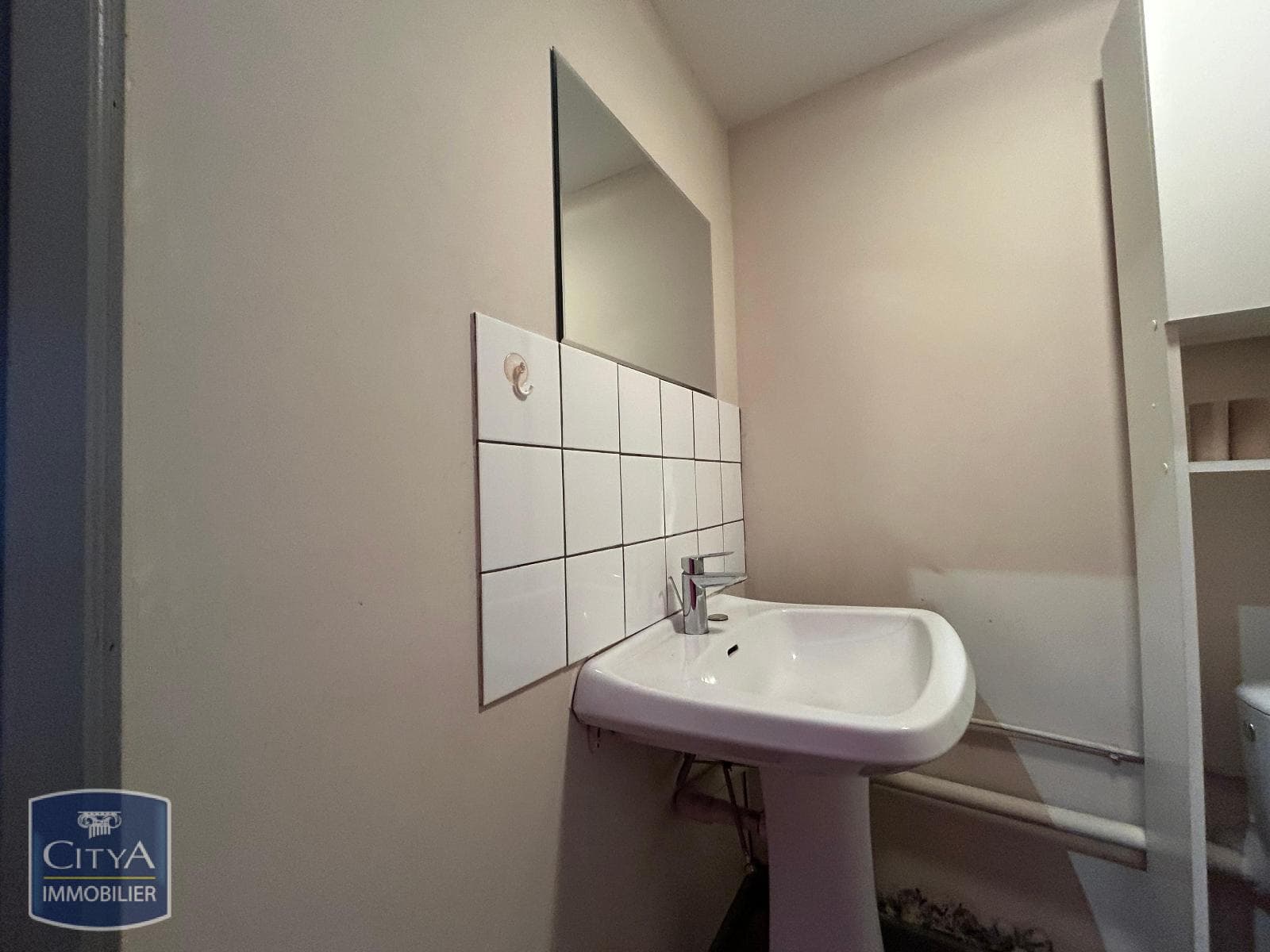 Local commercial · 41 m² · Location — photo 3