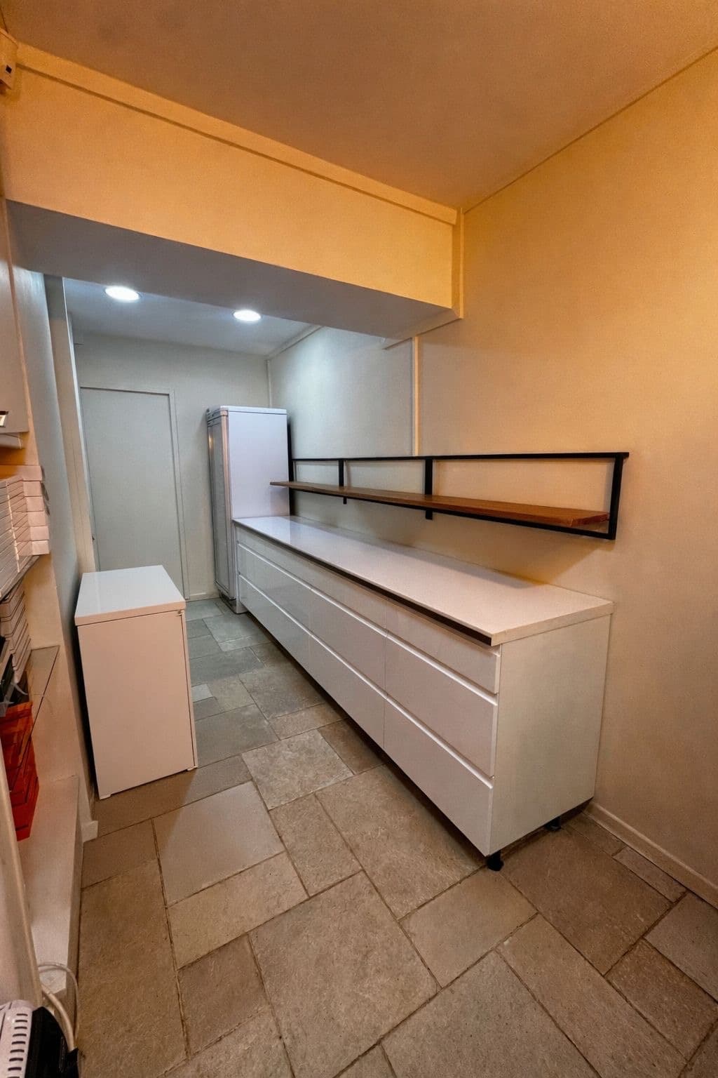 Local commercial · 48 m² · Fonds de commerce — photo 3