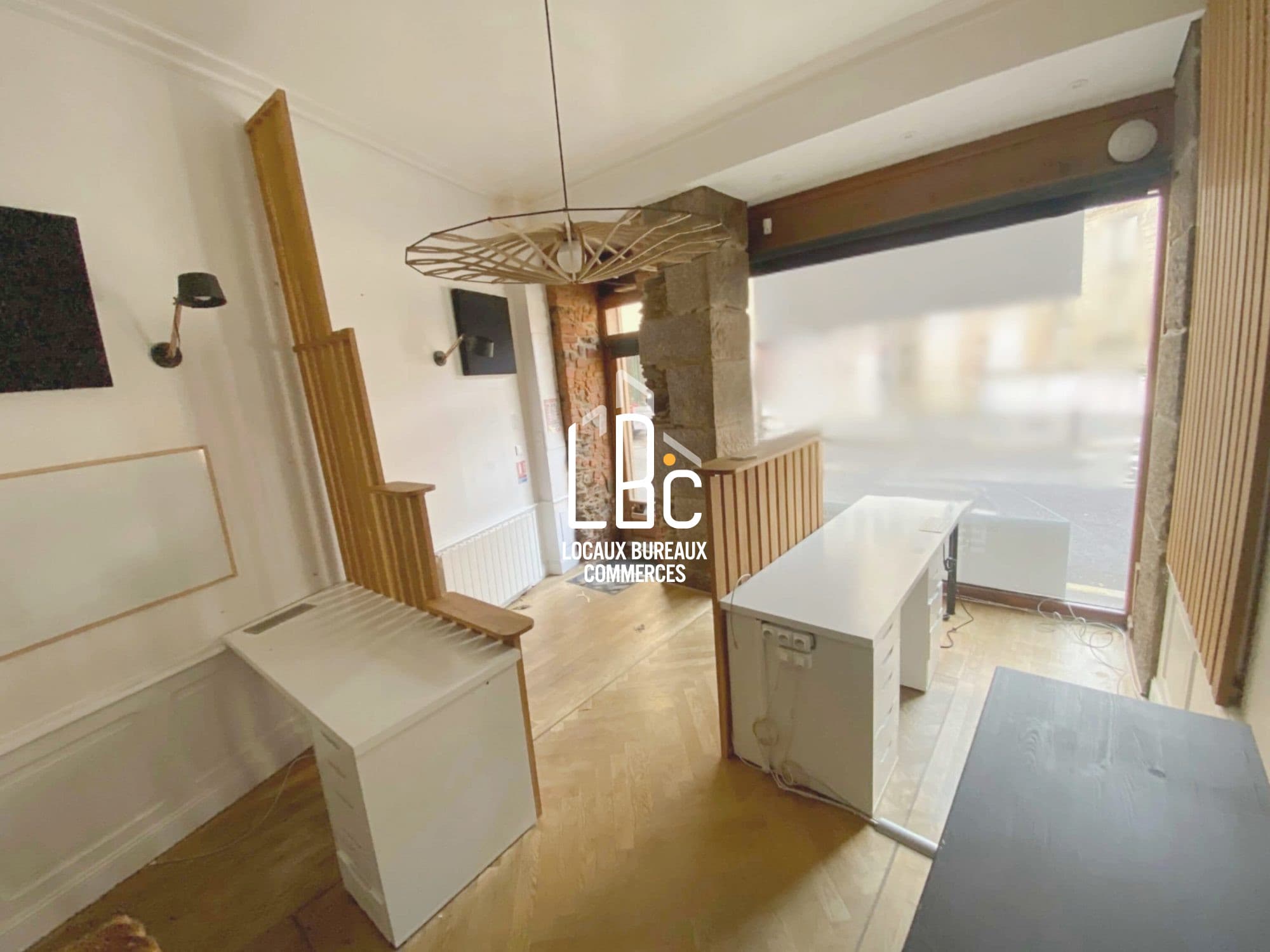 Local commercial · 23 m² · Achat des murs — photo 1