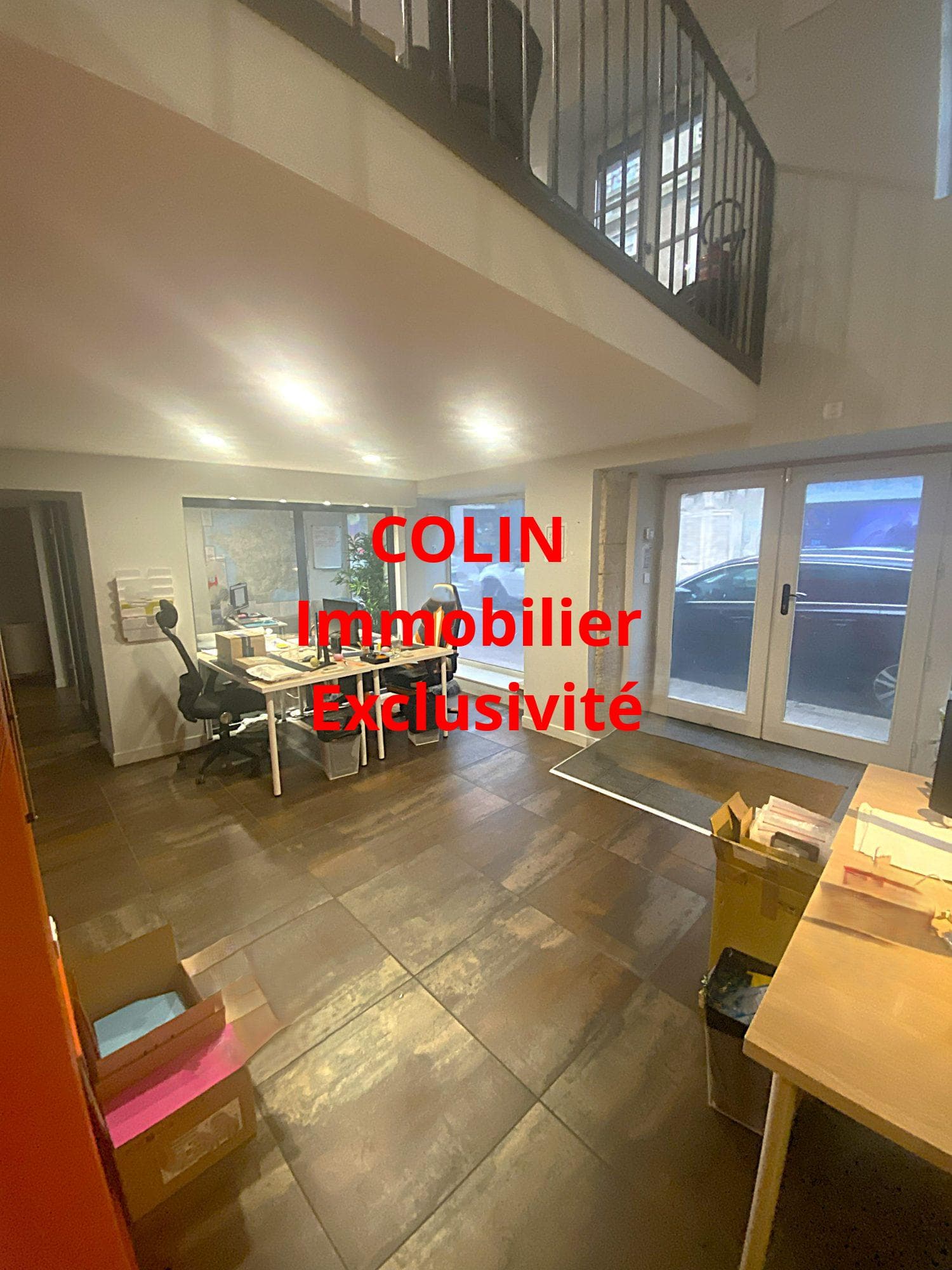 Local commercial · 127 m² · Achat des murs — photo 1