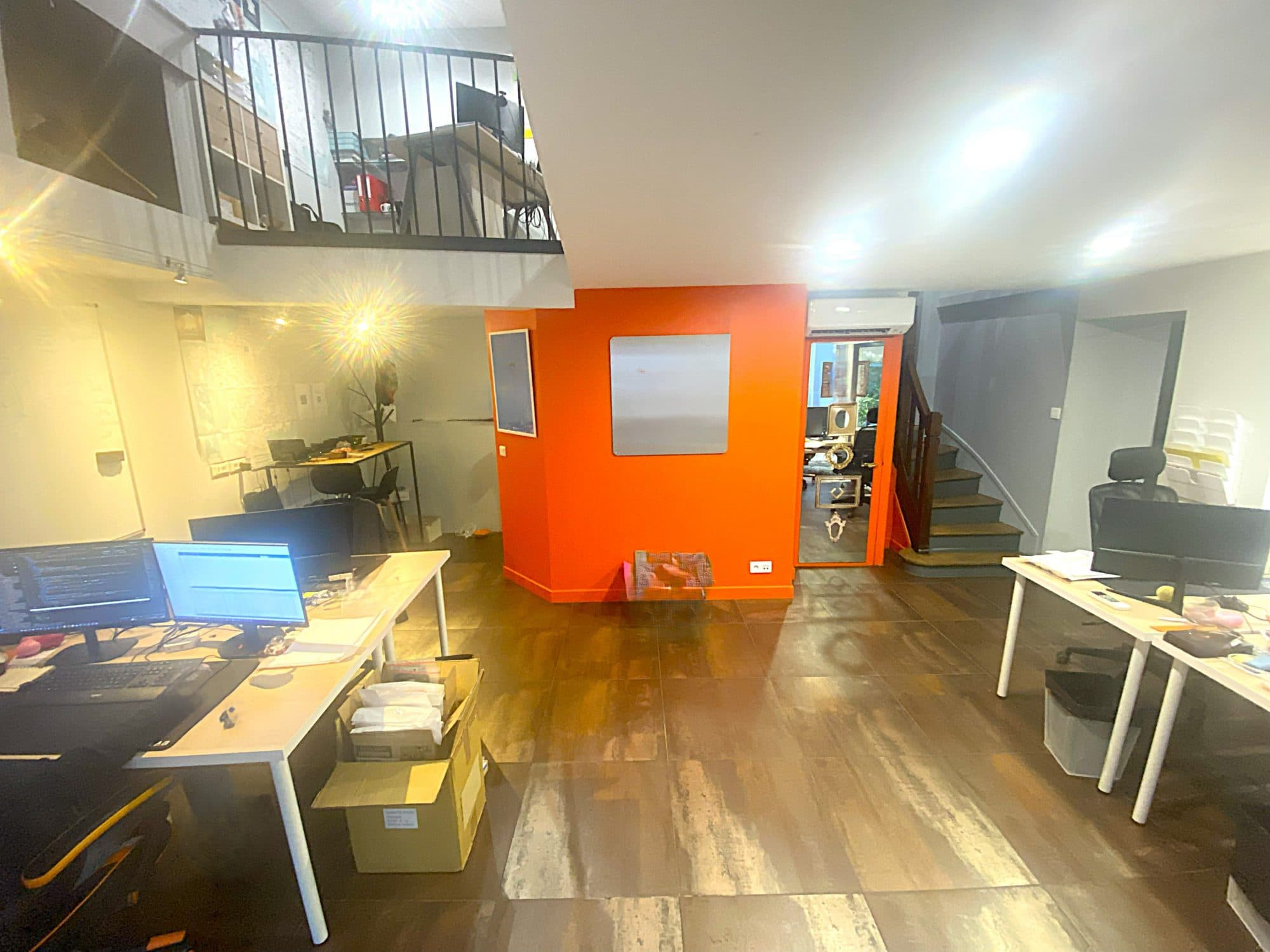 Local commercial · 127 m² · Achat des murs — photo 3