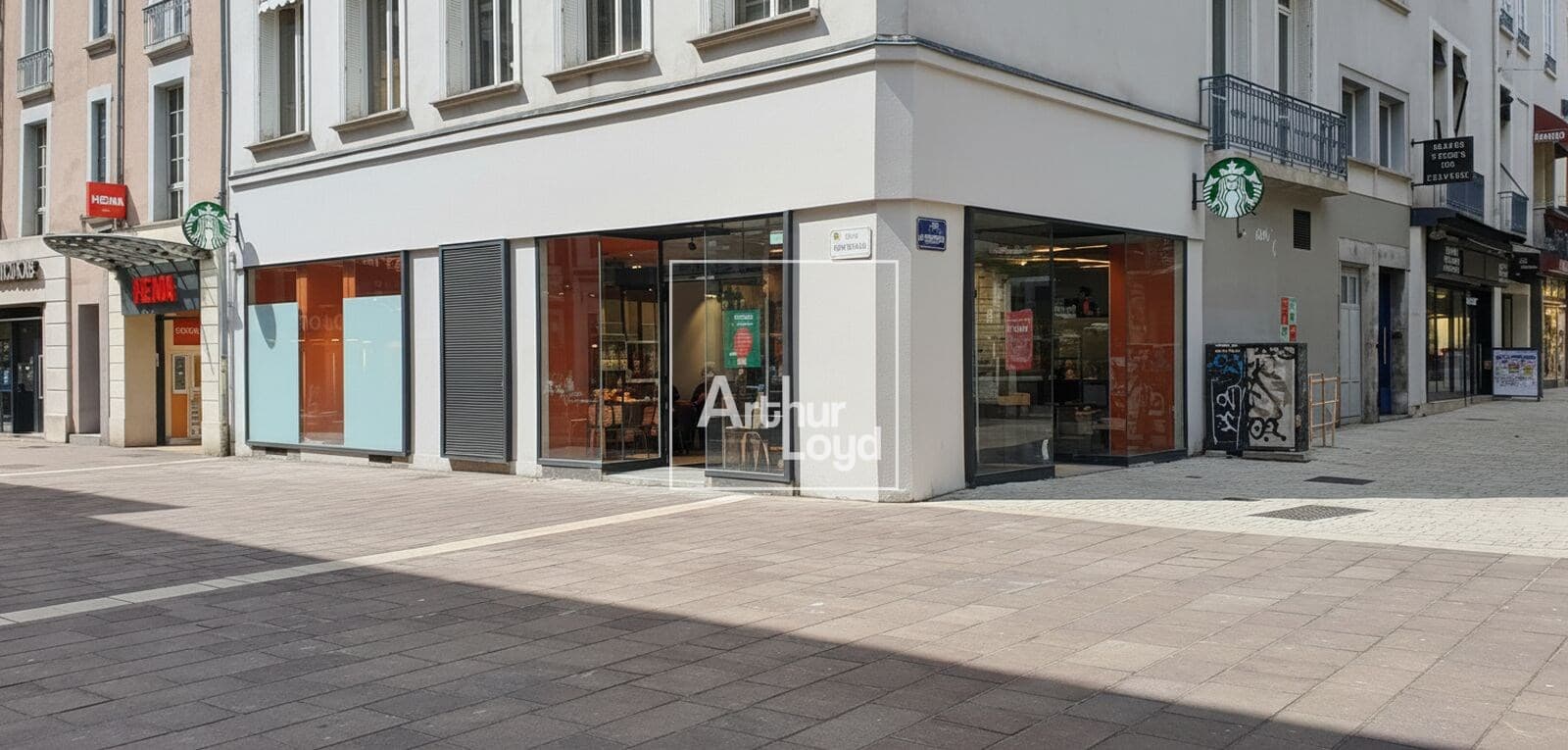 Local commercial · 293 m² · Location — photo 1