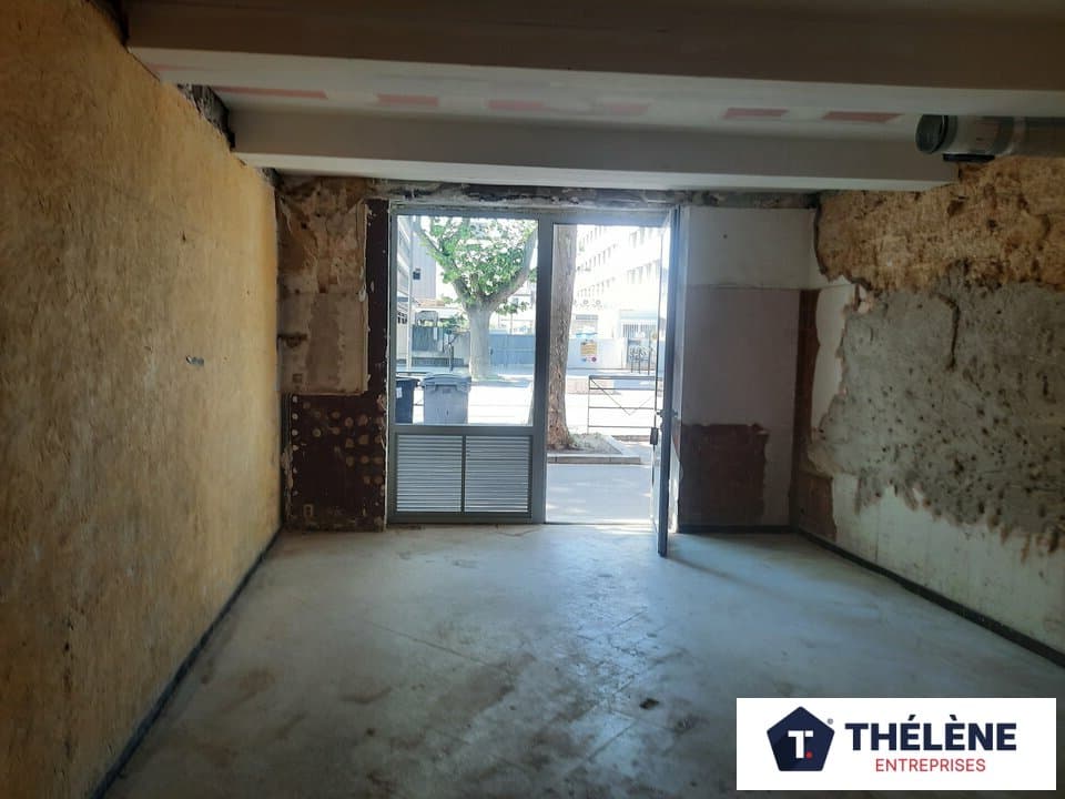 Local commercial · 53 m² · Achat des murs — photo 3