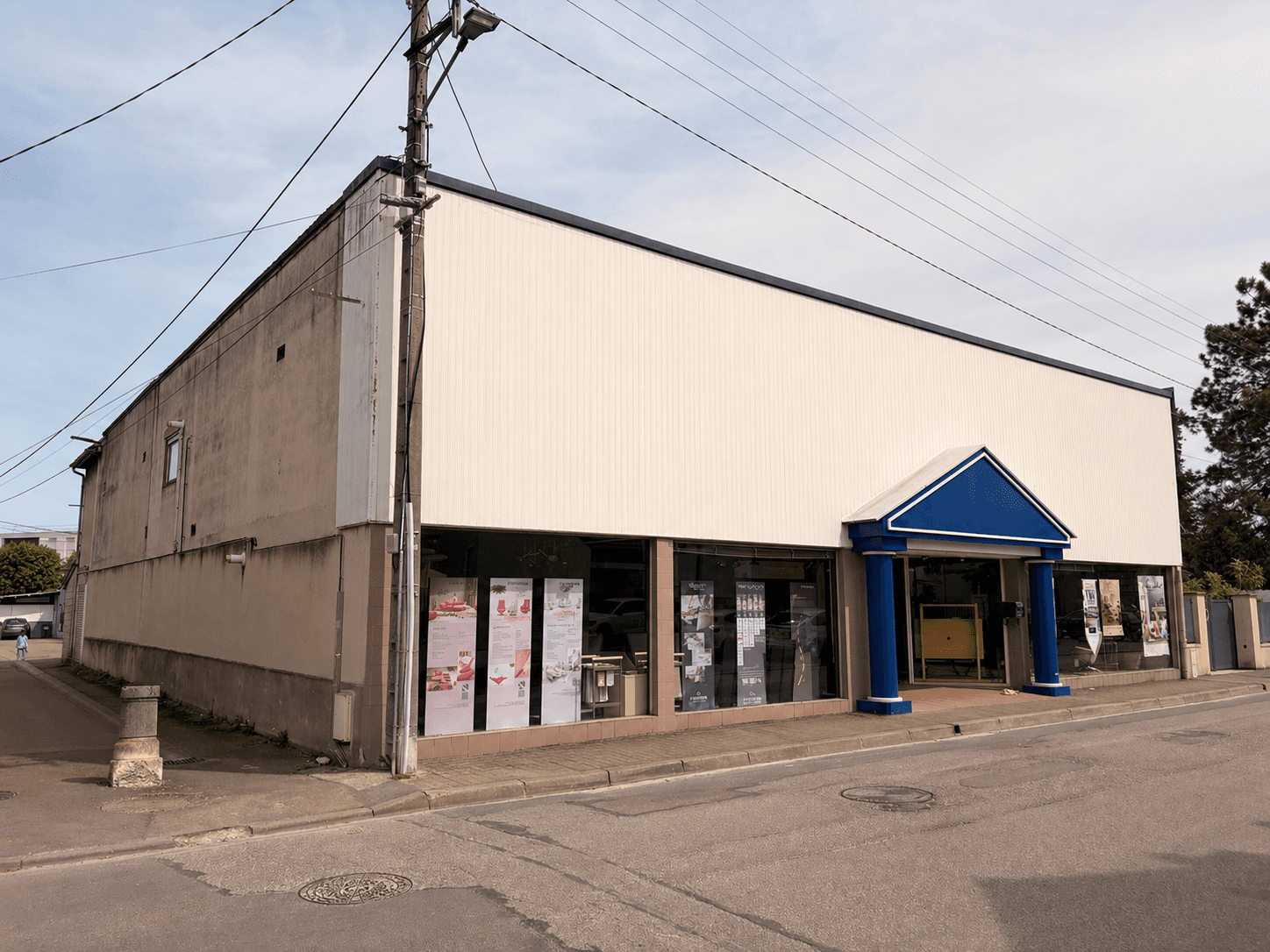 Local commercial · 1000 m² · Achat des murs — photo 1