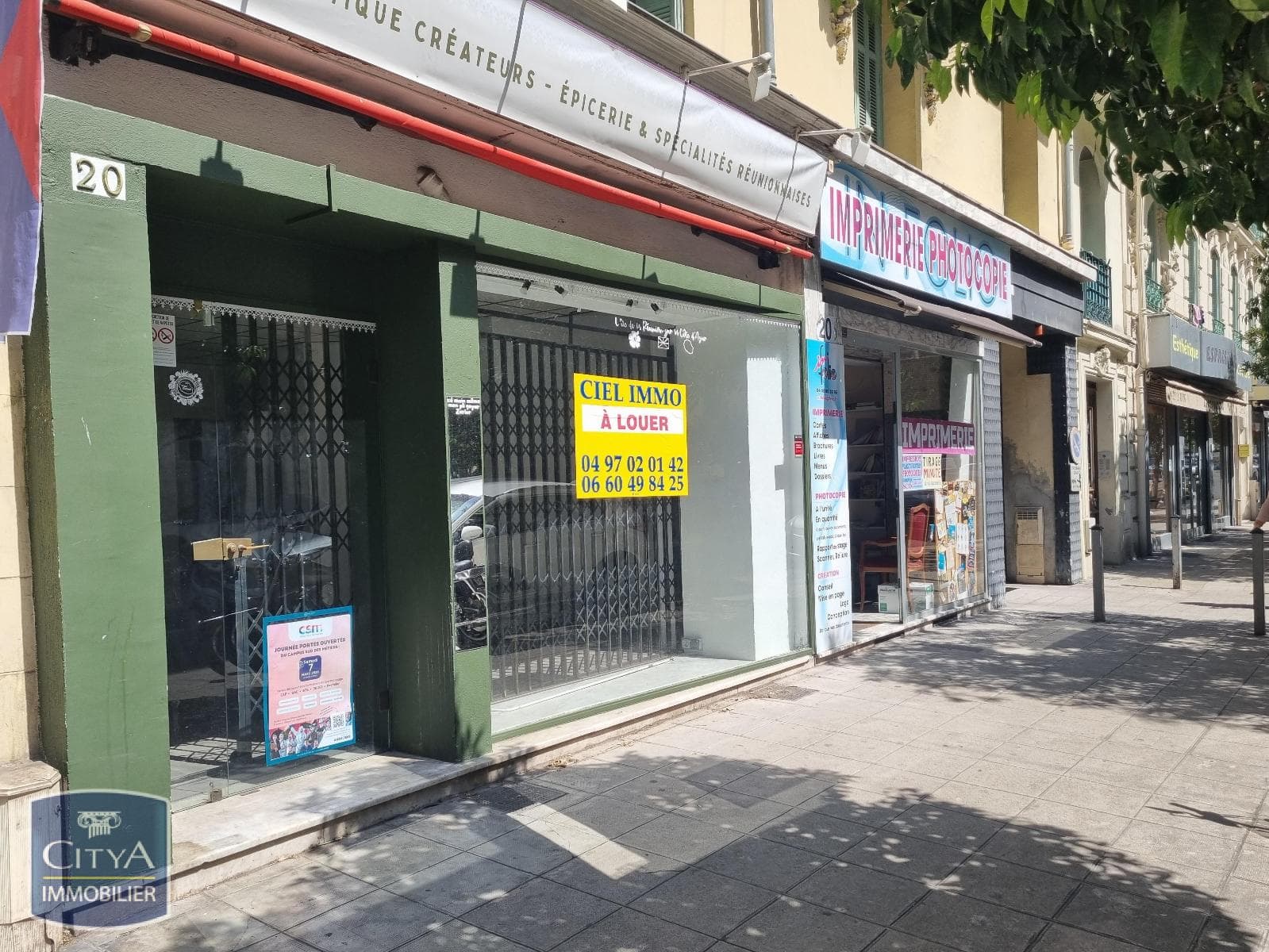 Local commercial · 43 m² · Location — photo 1