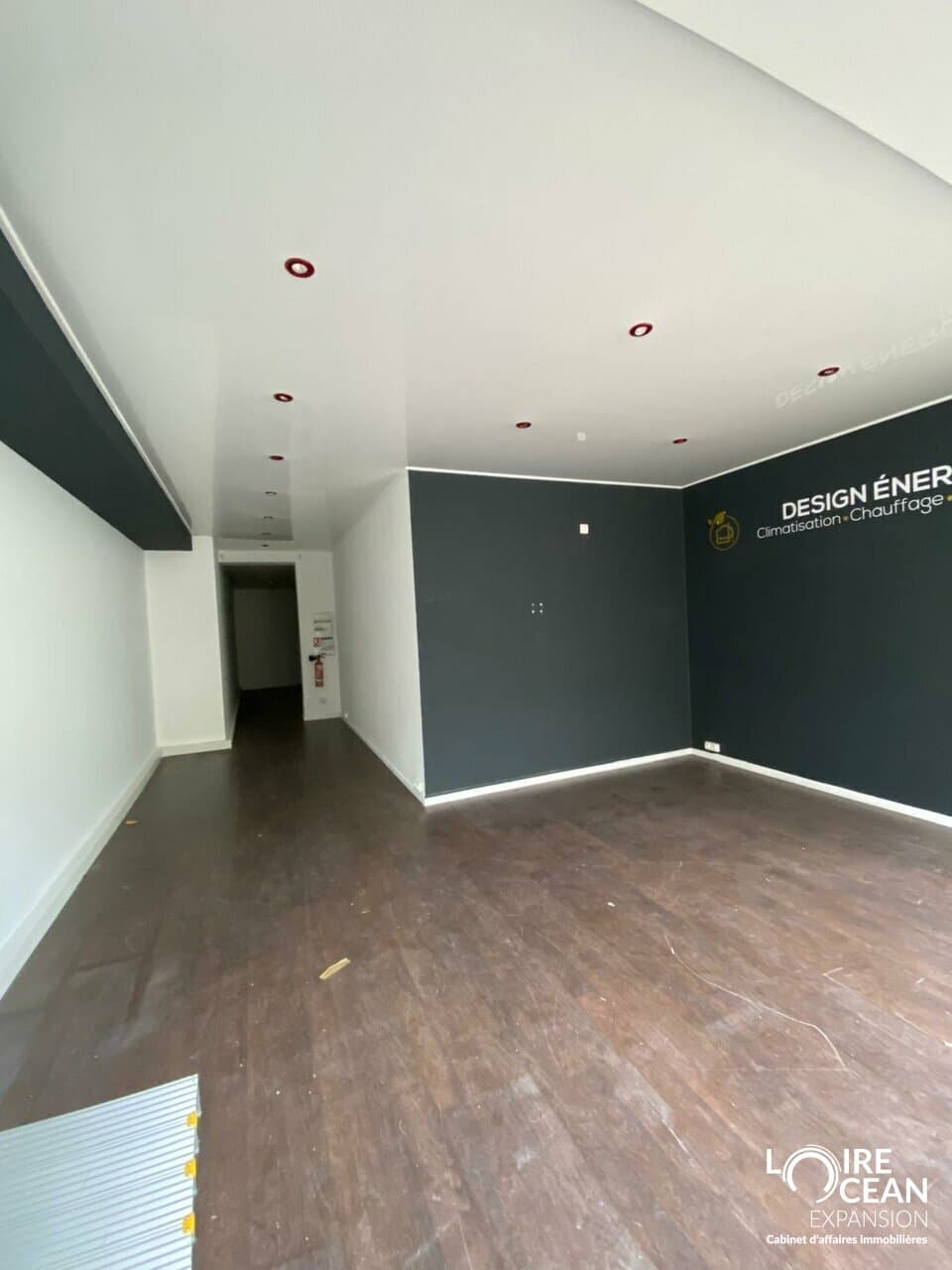 Local commercial · 70 m² · Location — photo 2