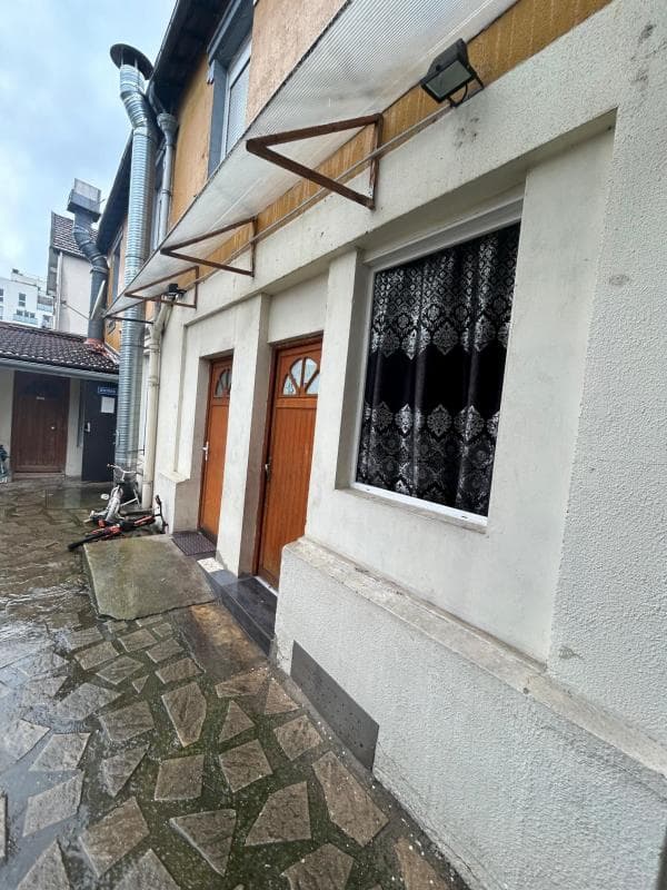 Local commercial · 270 m² · Fonds de commerce — photo 2