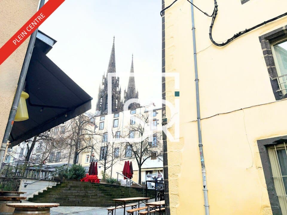 Local commercial · 500 m² · Location — photo 3