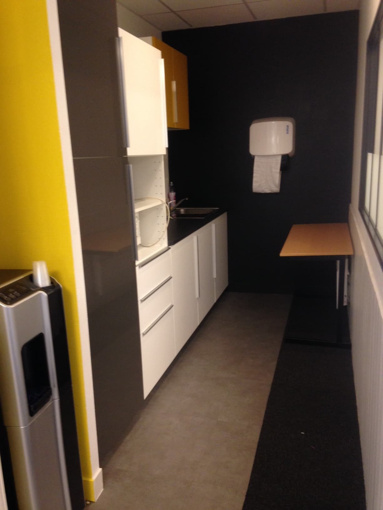 Local commercial · 300 m² · Location — photo 3