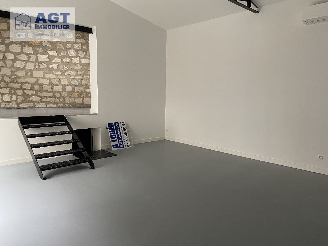 Local commercial · 75 m² · Location — photo 2