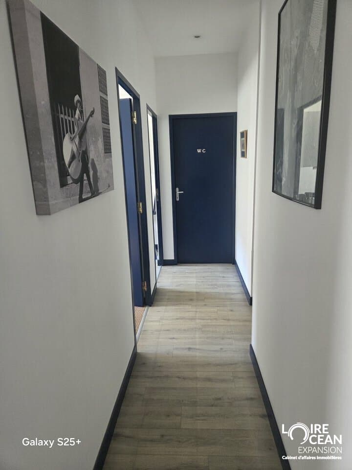 Local commercial · 88 m² · Achat des murs — photo 2