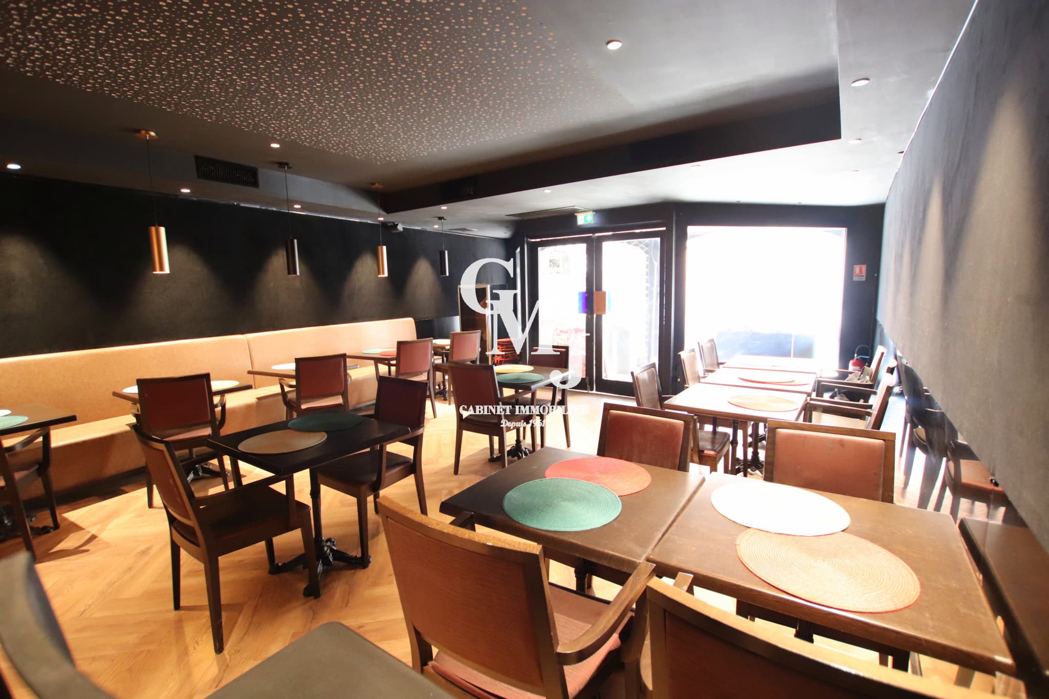 Local commercial · 80 m² · Fonds de commerce — photo 2
