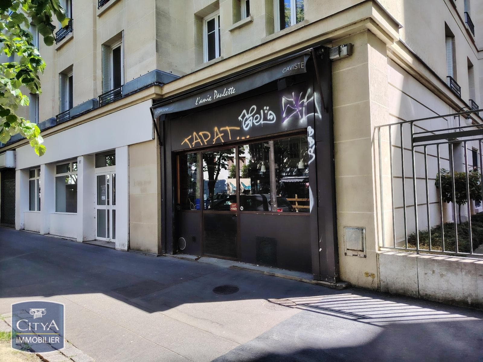 Local commercial · 34 m² · Location — photo 2