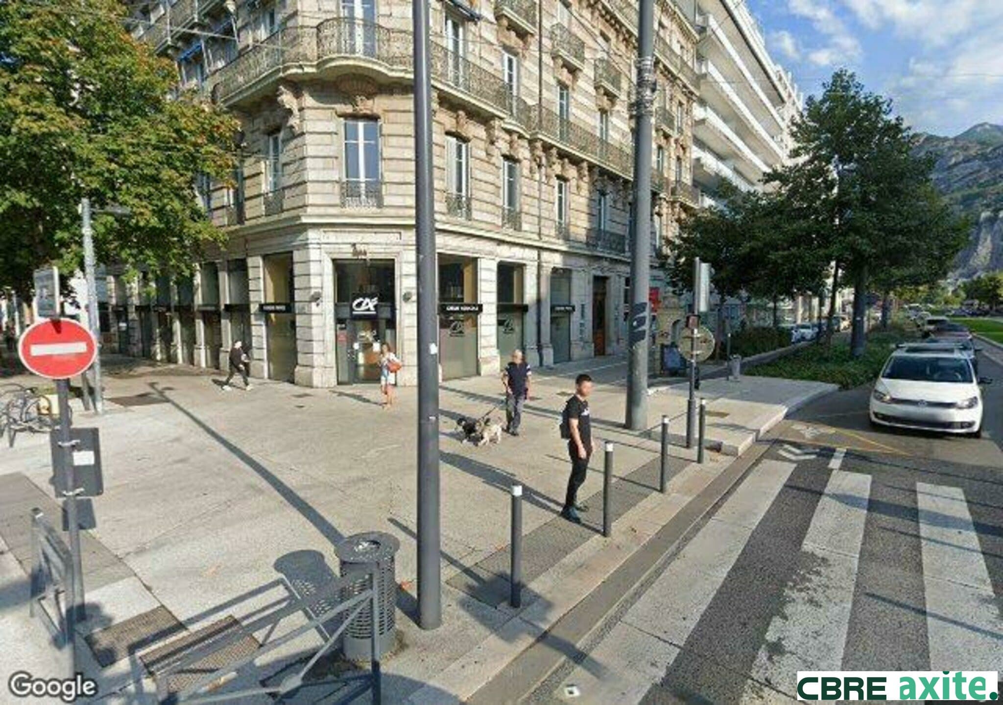 Local commercial · 531 m² · Location — photo 1