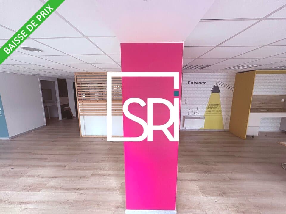 Local commercial · 119 m² · Location — photo 1