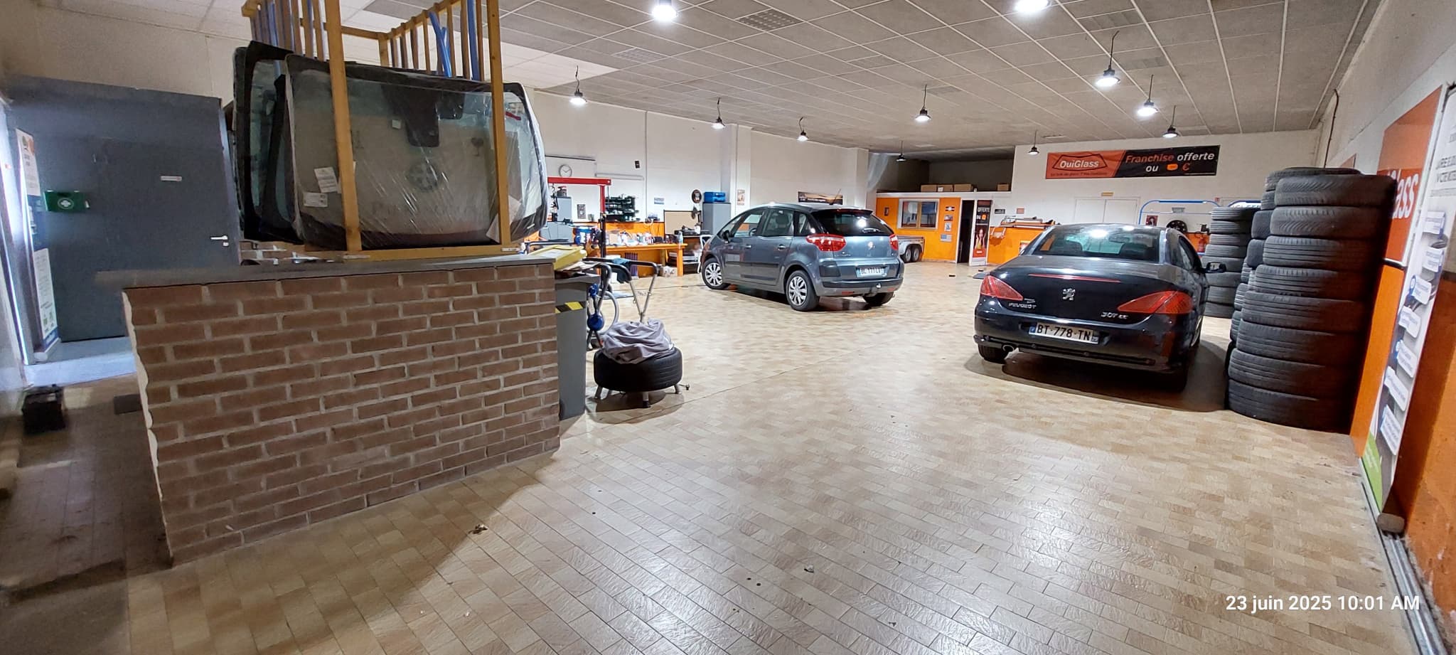 Local commercial · 430 m² · Location — photo 3