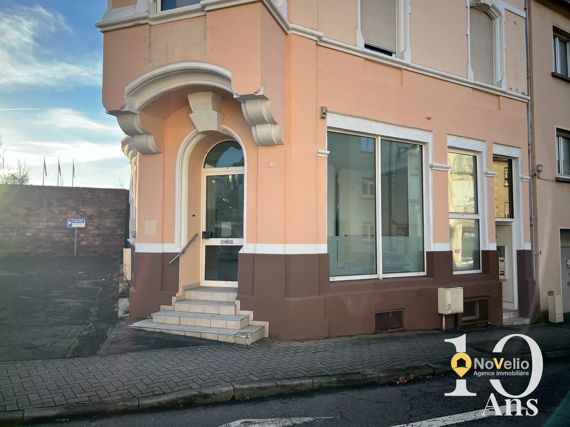 Local commercial · 120 m² · Location — photo 3