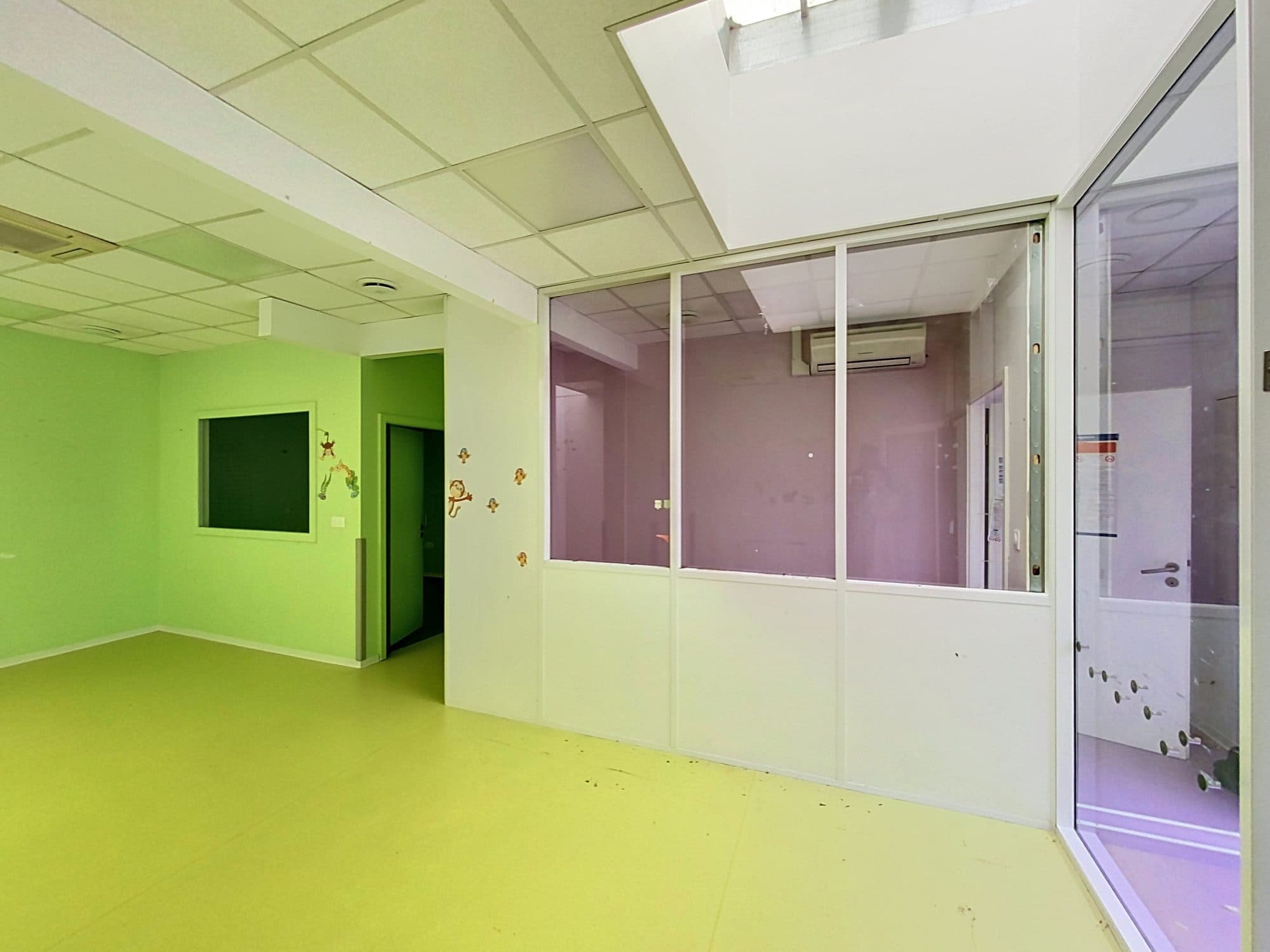 Local commercial · 165 m² · Achat des murs — photo 2