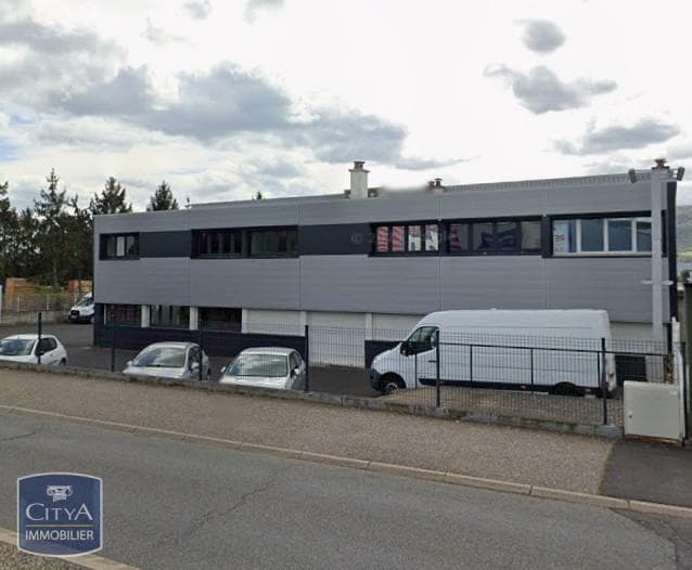 Local commercial · 3300 m² · Location — photo 1